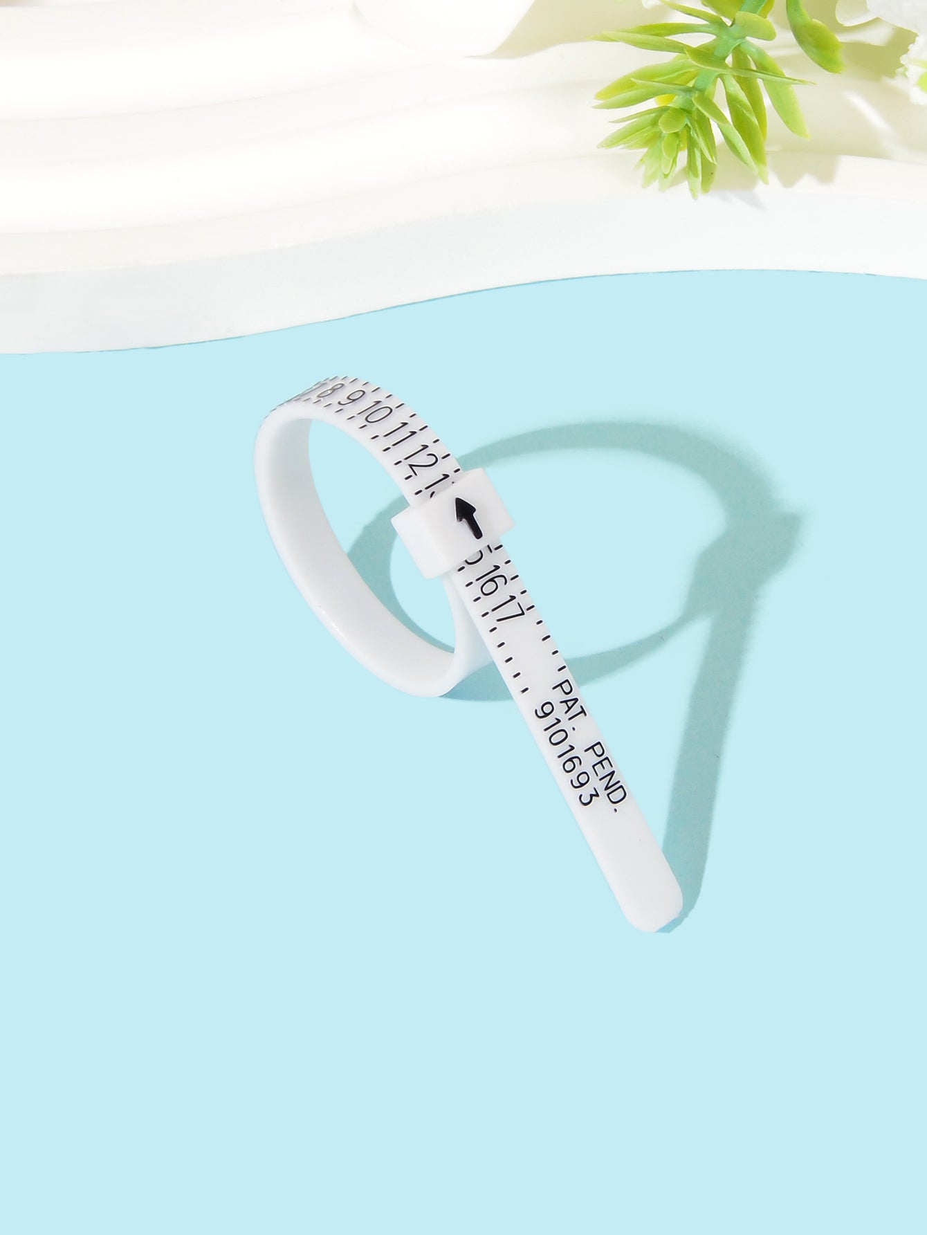 Adjustable Length Soft Plastic Ring - Comfortable & Versatile Fashion Accessory