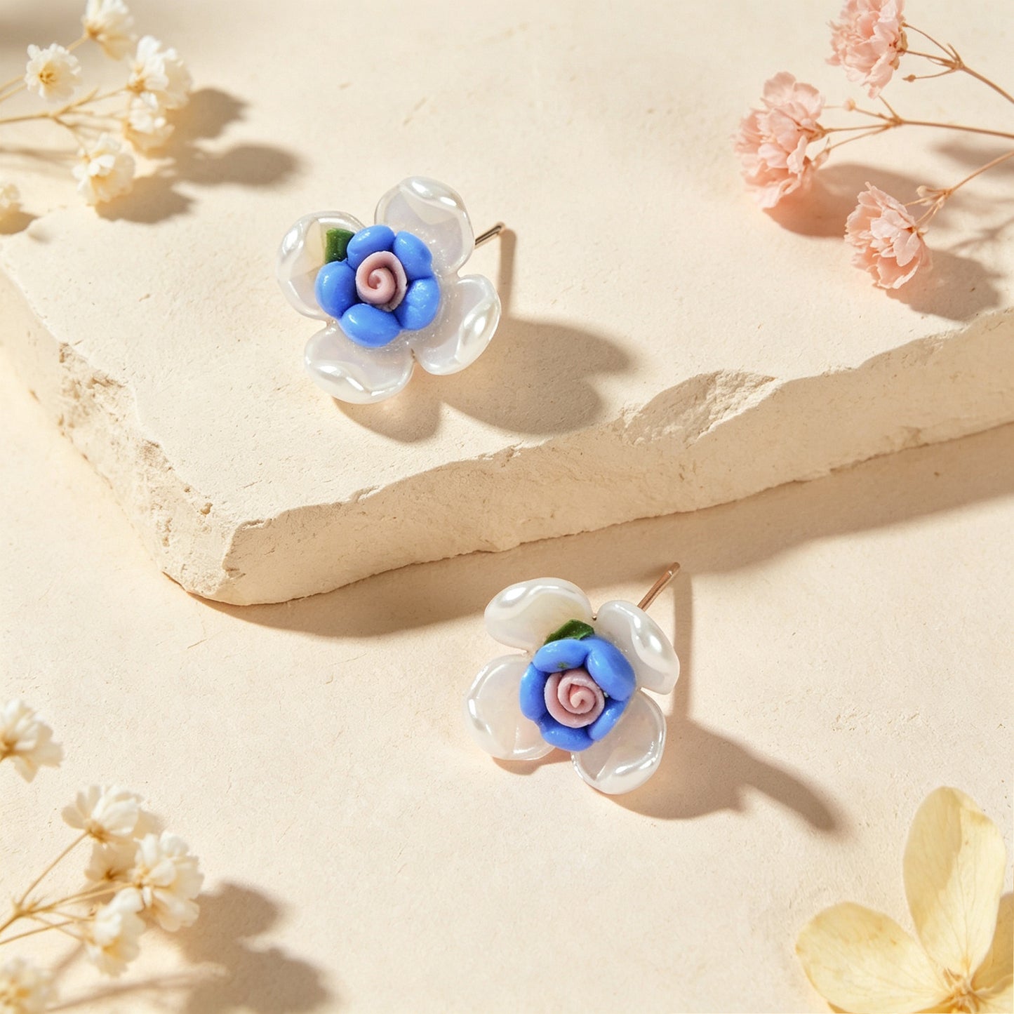 Cute Small Flower Stud Earrings White Blue Resin Petal Design Romantic Daily Dating Jewelry