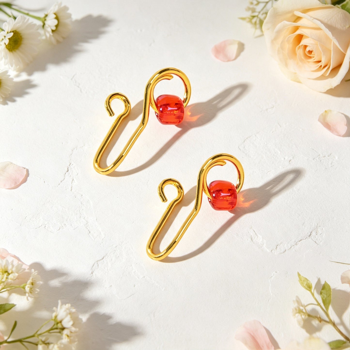 2pcs Summer Beach Vacation Red Bead Ear Cuffs No Piercing Gold Minimal Ear Clips