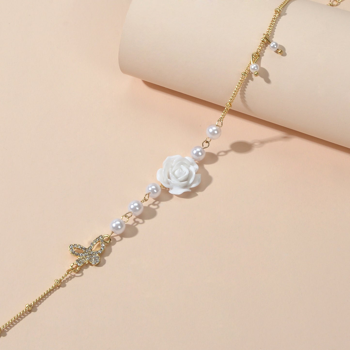 Textured Wedding Pearl Beads Gold Chain Butterly White Flower Collar Necklace
