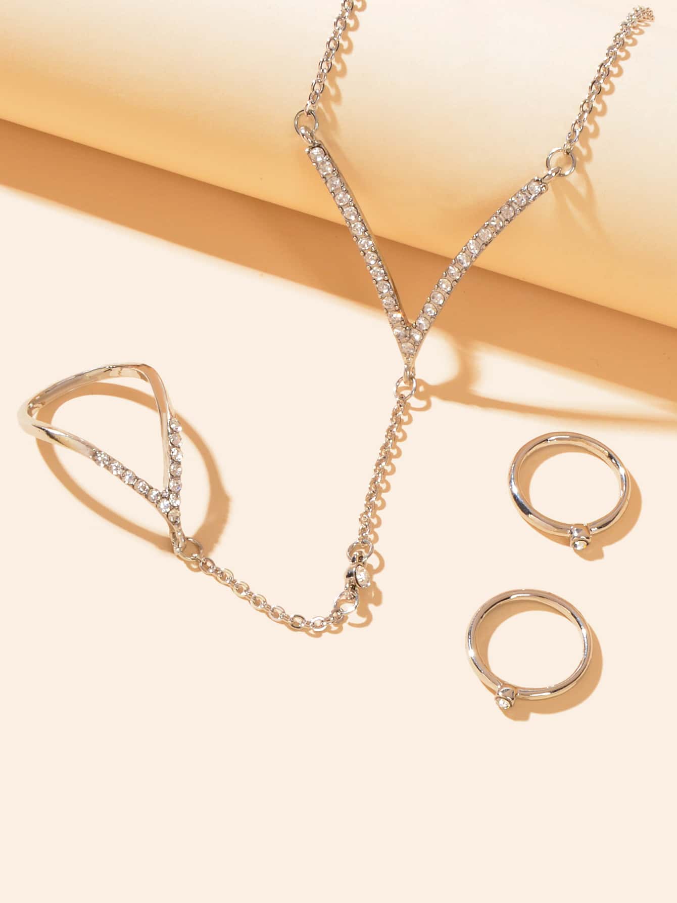 Jewellery set Rhinestone Decor Gold Chain Slave Bracelet and 2 pcs Knuckle Ring