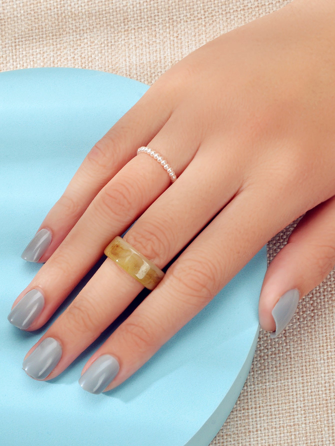 2pcs Pearl Elastic Resin Transparent Trendy Chunky Multiple Rings Bulk Pack Gift