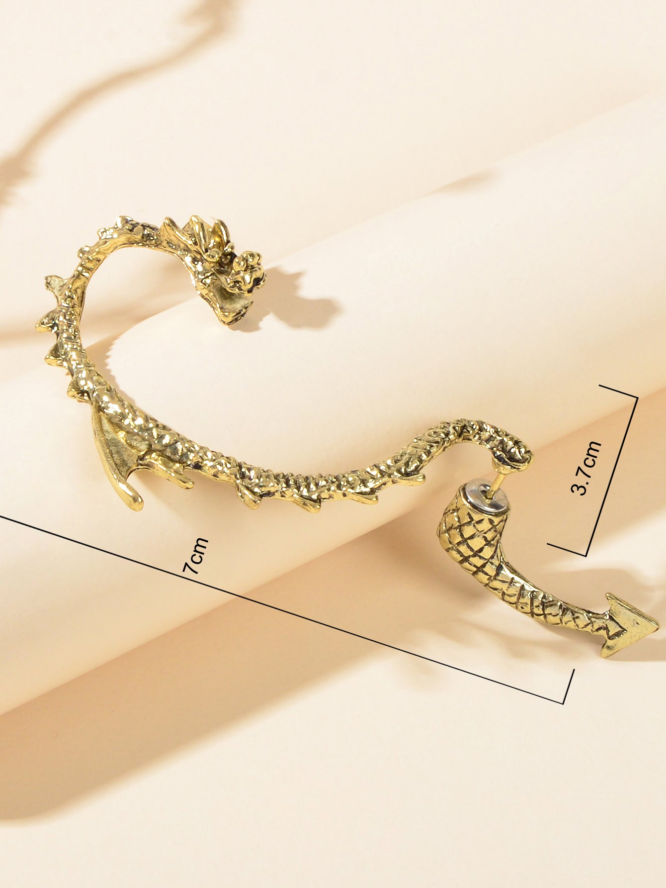 1 pc Vintage Punk Dragon Tentacle Climber Pierced Gothic Ear Cuff Wrap Earrings