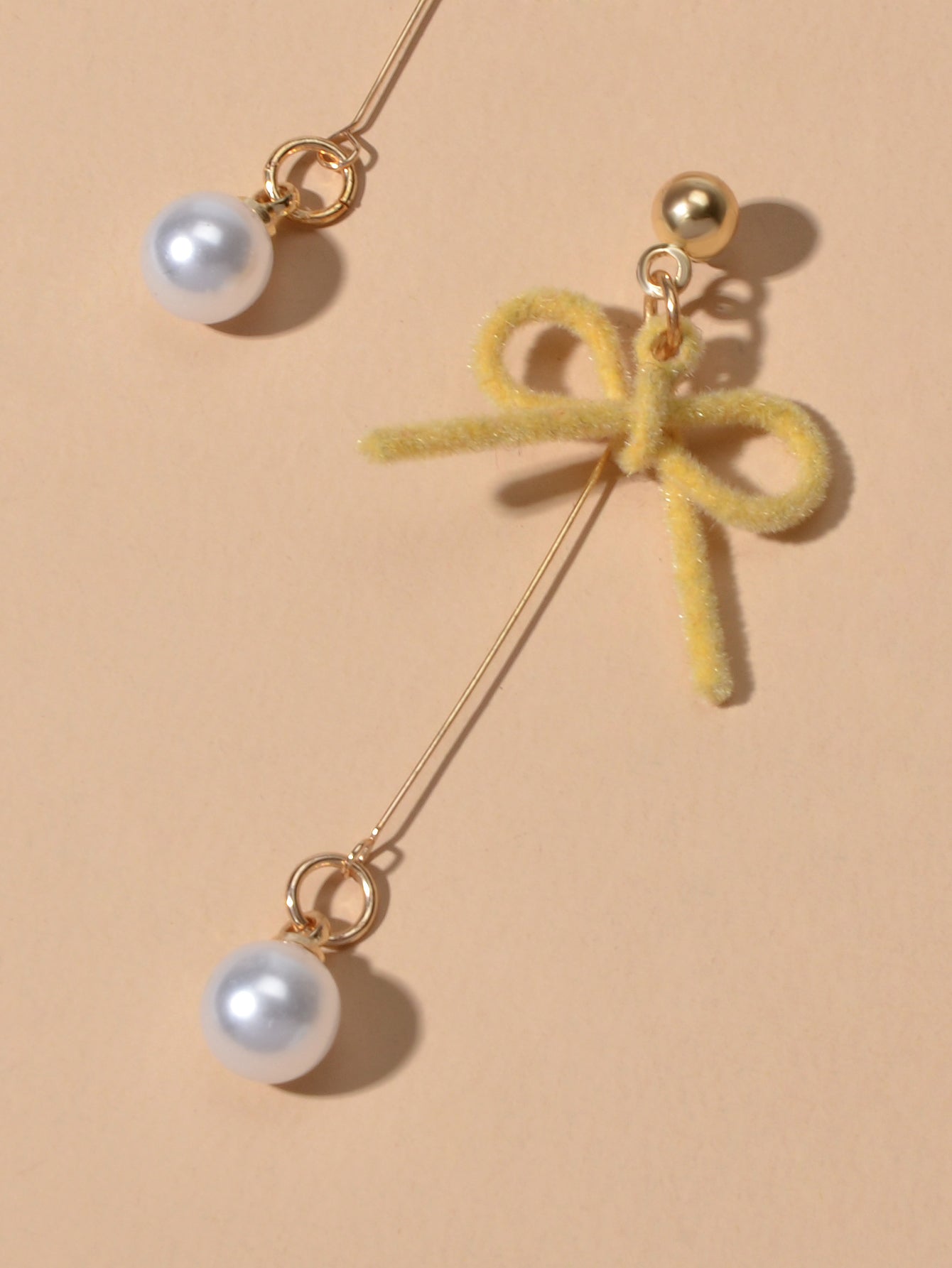 Charming Long Gold Chain Pearl Bowknot Dangle Lightweight Gift Holiday Earrings