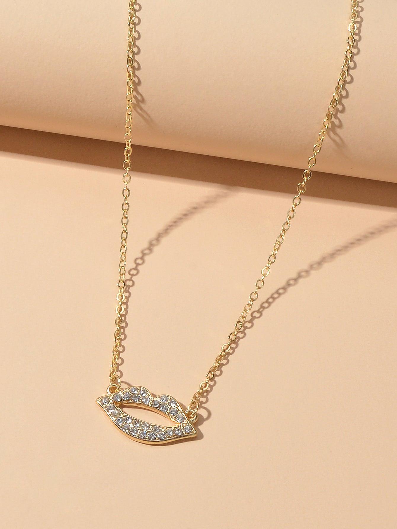 Gift Jewellery Valentine's Day Gold Chain Rhinestone Love Lips Pendant Necklace