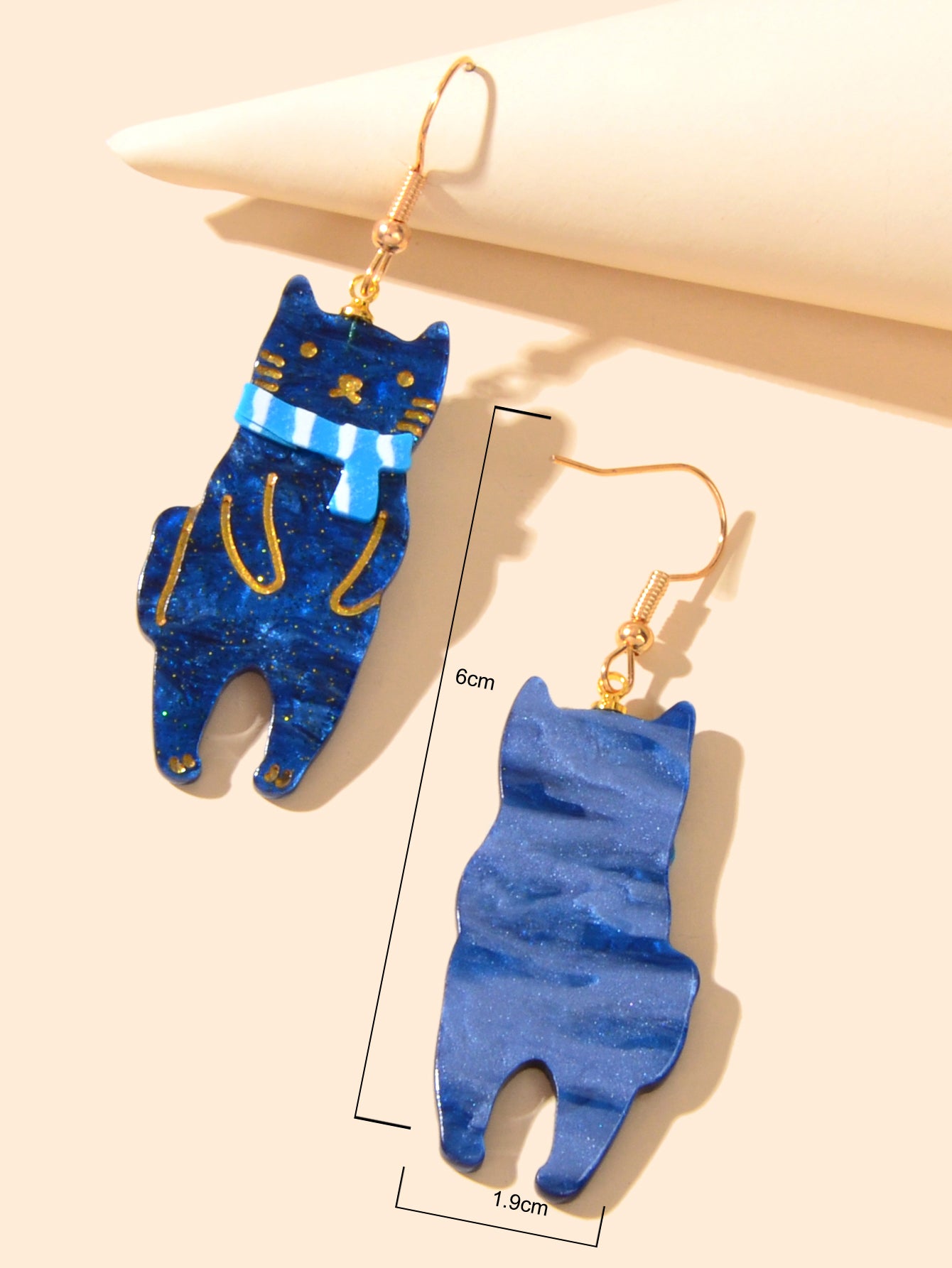 Funny Acrylic Blue Scarf Cat Dangle Drop Creative Unique Cartoon Pet Earrings