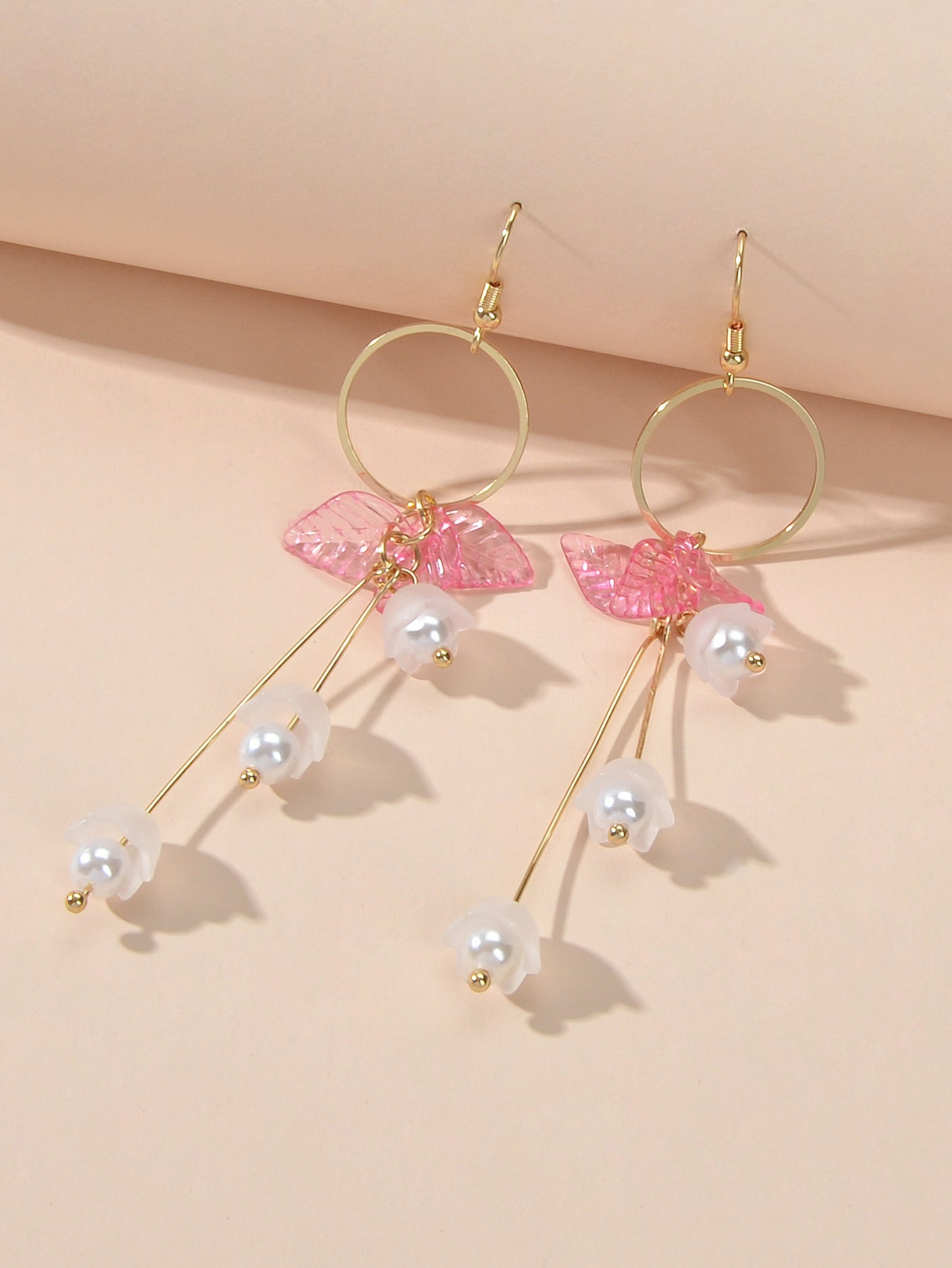 Charming Pearl Green Hotpink Resin Leaf Charm Gold Circle Dangle Women Earrings