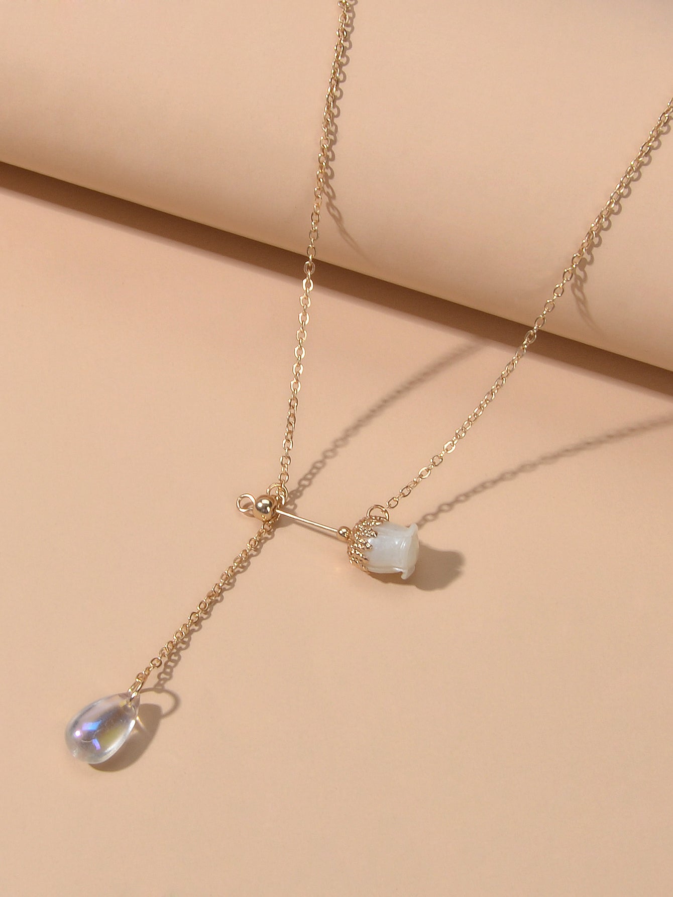 Elegant Jewellery Gold Chain Acrylic Water Drop Beads Flower Charm Y Necklace