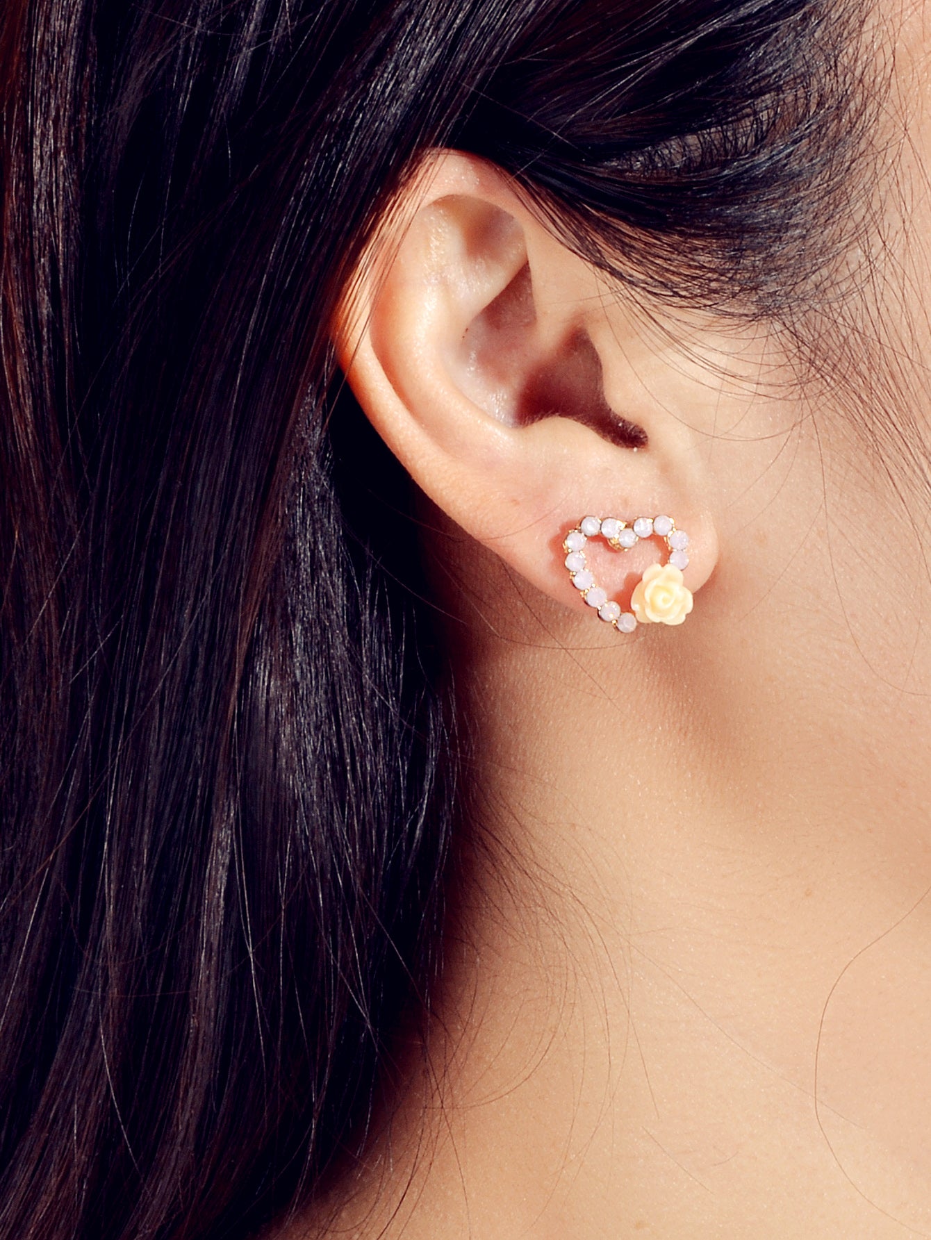 9 pairs Elegant Pearl Rhinestone Round Flower Mini Stud Piercing Earrings set