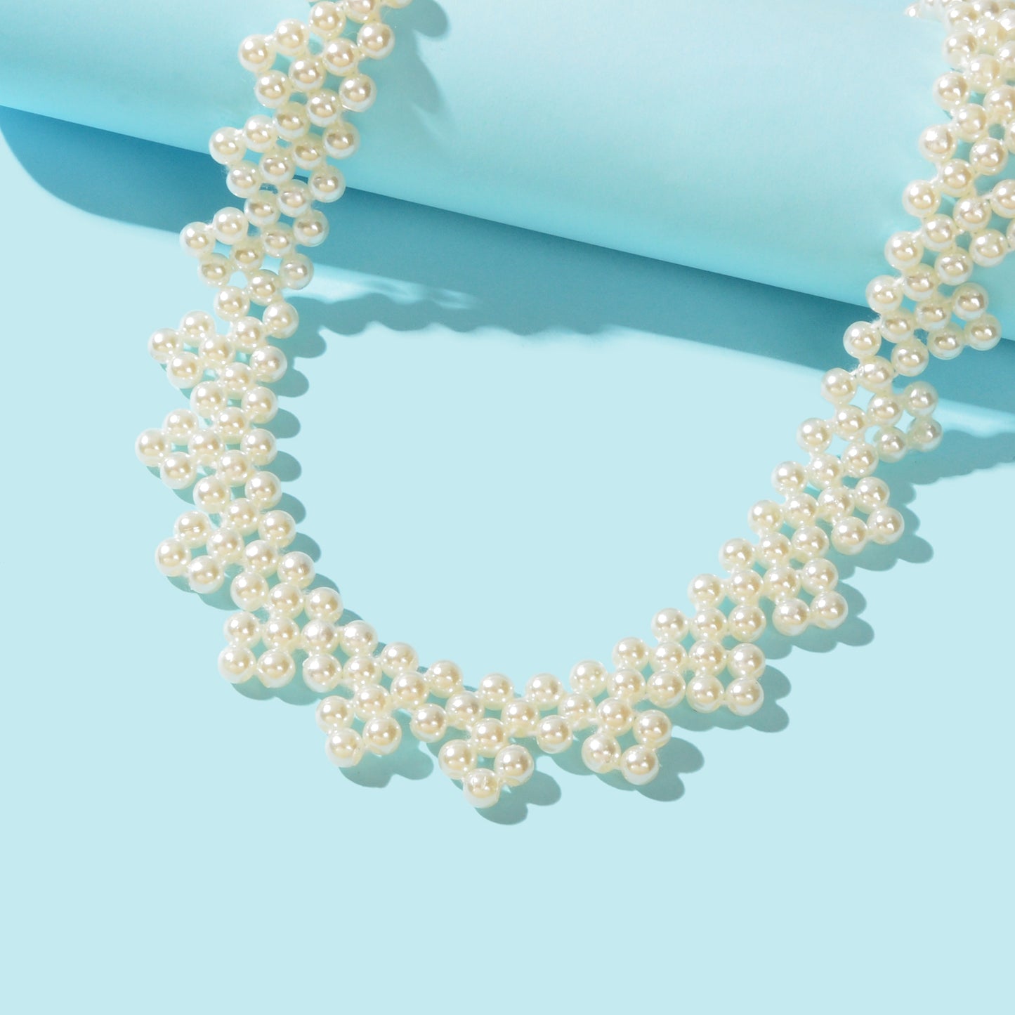 Elegant Vintage White Imitation Pearl Flower Woven Choker Necklace Weddings Dinner Party Jewelry