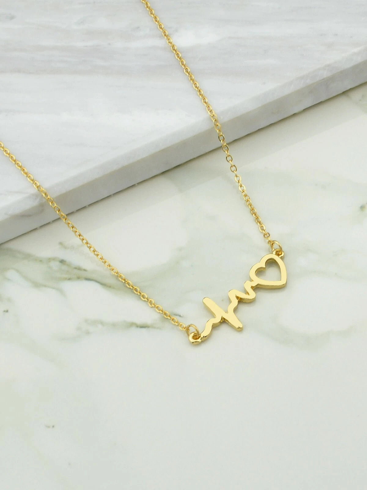 Minimalist Jewelry Gold Silver Chain Heartbeat Pendant Necklace Party Decoration