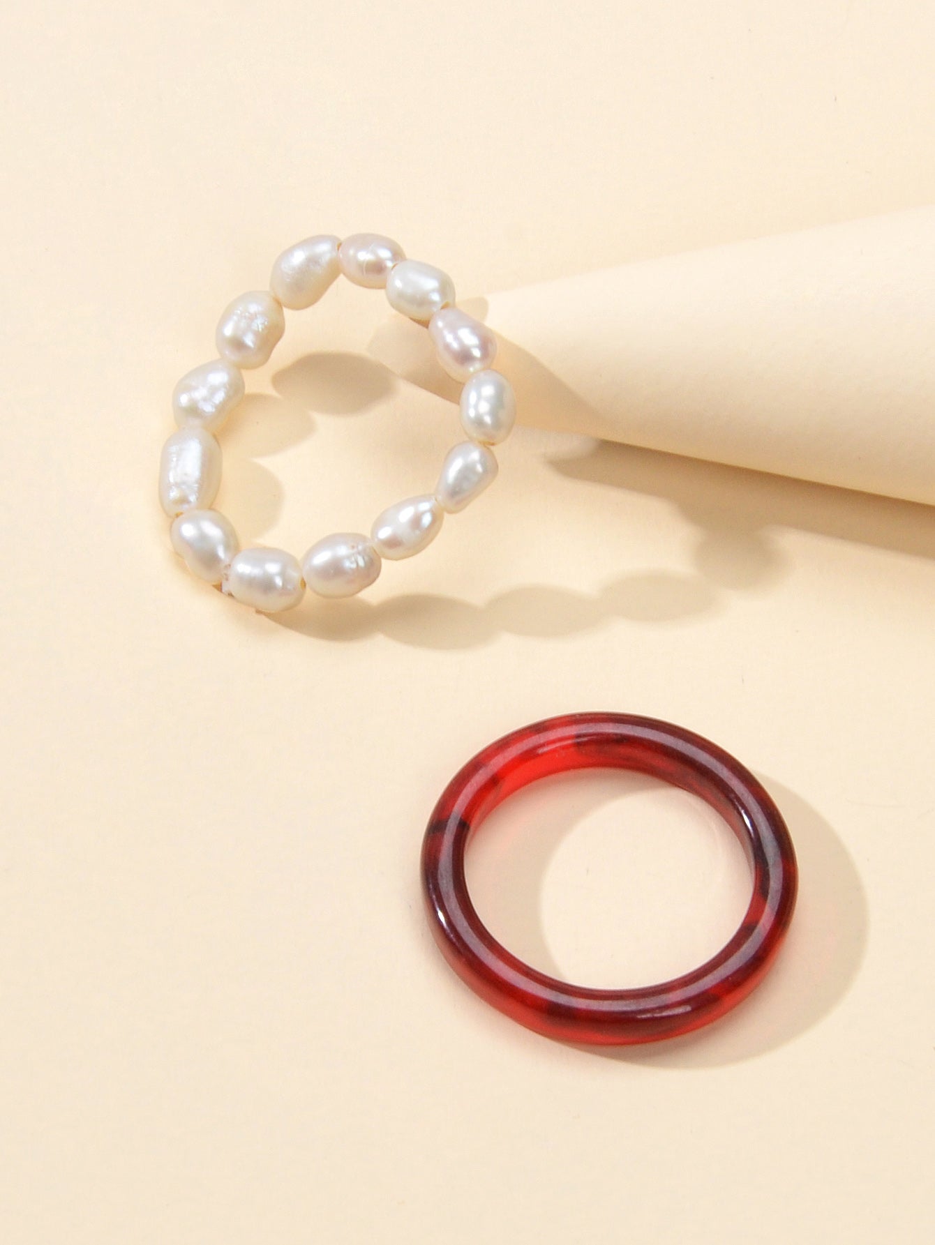 2pcs Pearl Elastic Retro Green Red Acrylic Ring