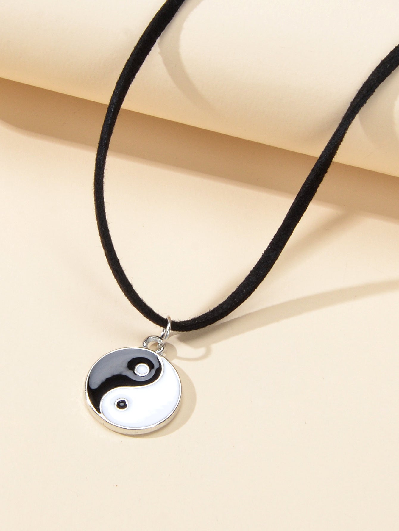 Black Cord Enamel Yin Yang Tai Chi Round Pendant Necklace PU Leather Rope Collar