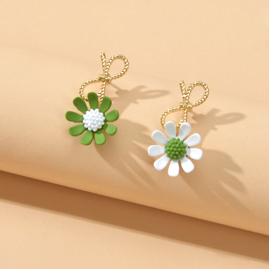 Dainty Gift Women Bow White Green Flower Asymmetric Hypoallergenic Stud Earrings