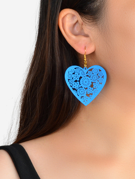 Nice Collection Colorful Wood Flower Pattern Hollow Heart Dangle Ladies Earrings