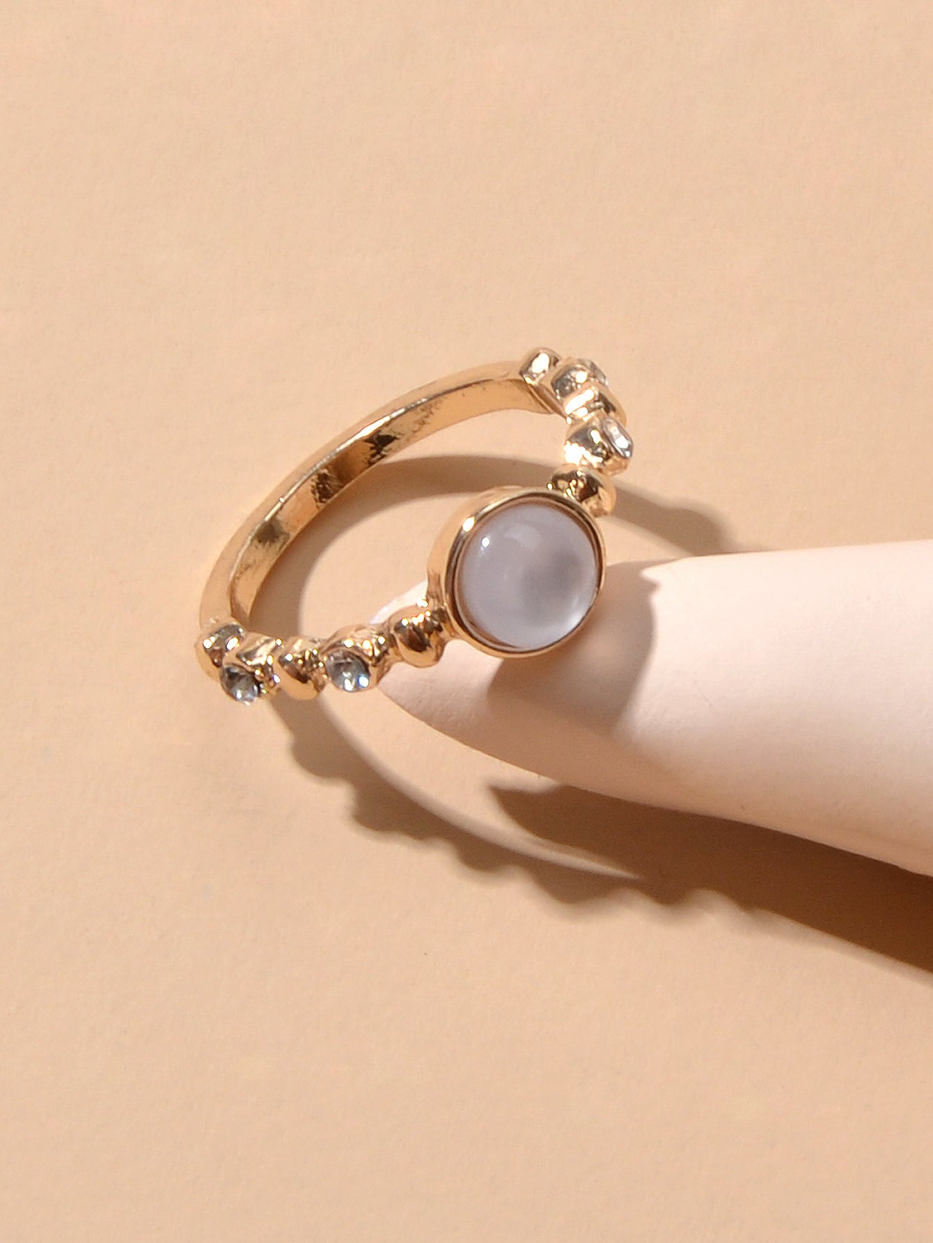 Textured Jewelry Rhinestone Opal Gold Finger Ring Luxurious Popular Accessories