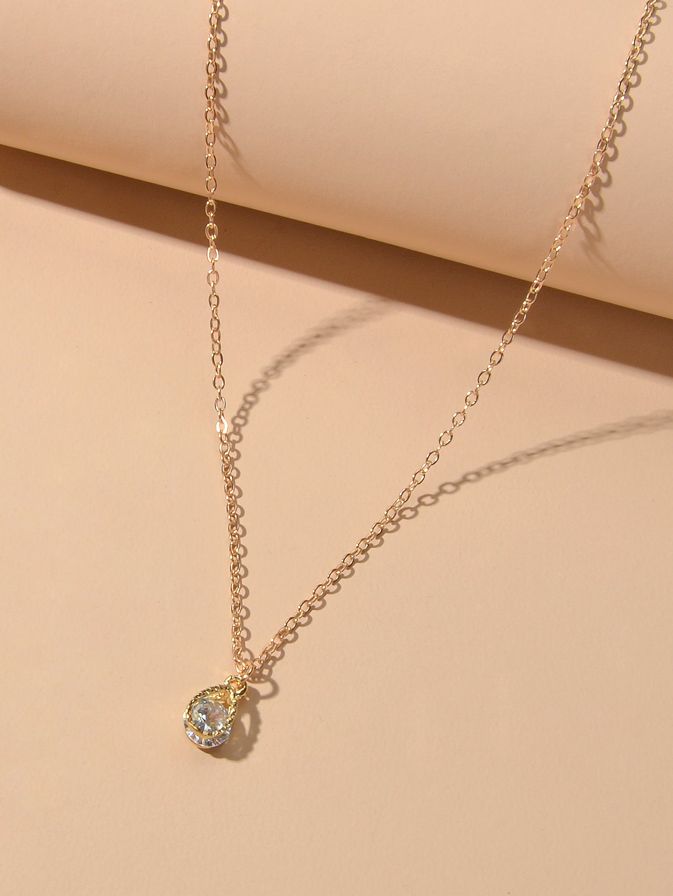 Charming Gold Chain Simulated Cubic Zirconia Water Drop Pendant Necklace Wedding