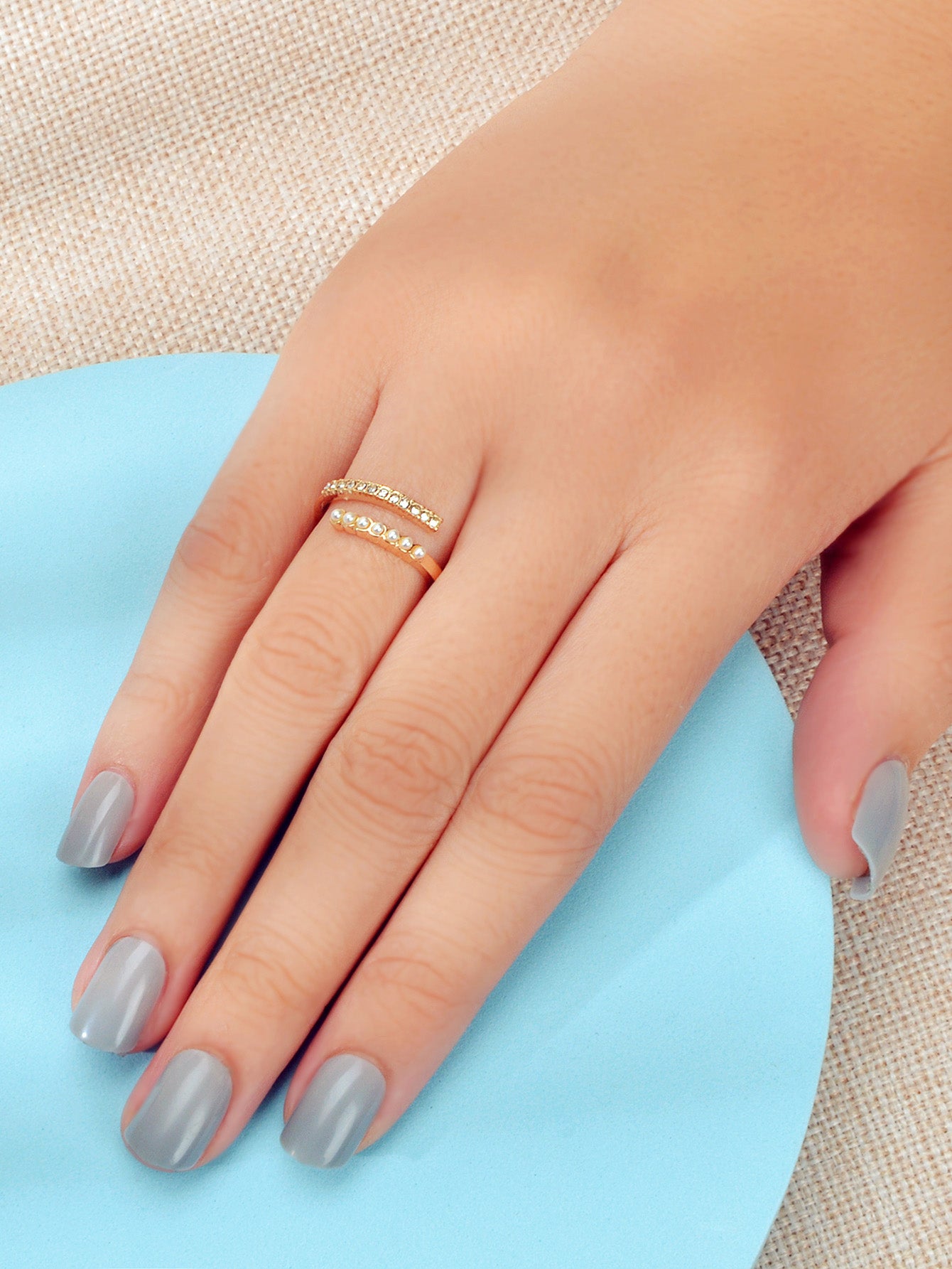 Anniversary Wedding Jewelry Band Women Rhinestone Pearl Gold Finger Circle Ring