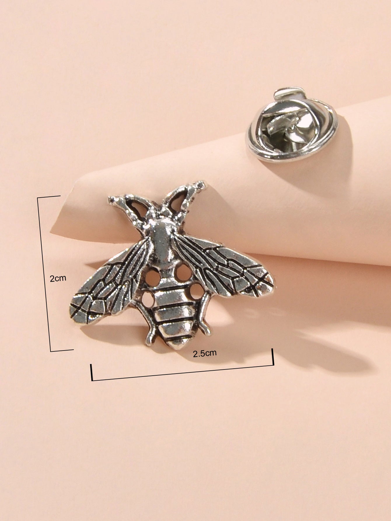 Honey Bee Brooches Insect Themed Bee Brooch Retro Pin Antique Gold Tone Jewelry