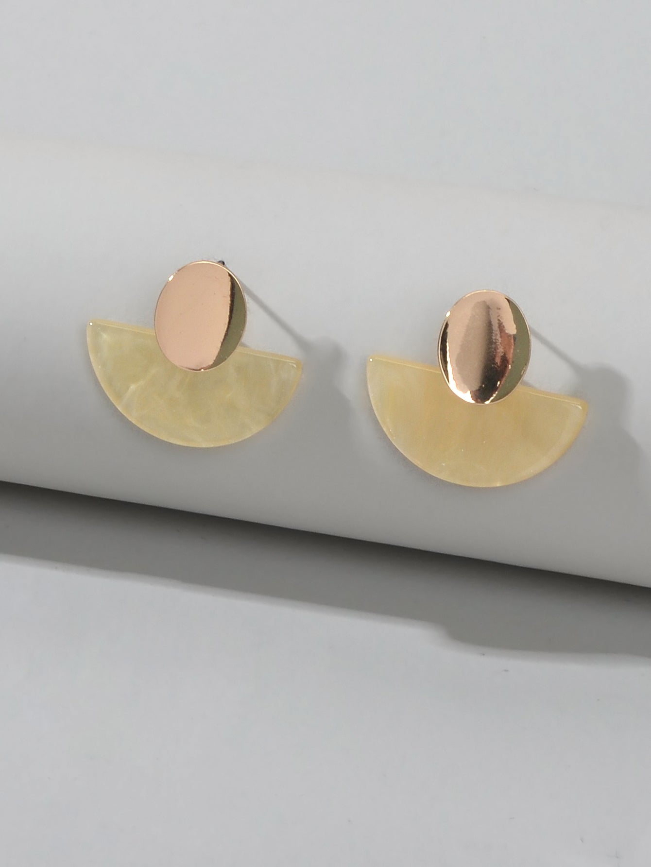 Unique Handmade Lightweight Gold Plated Geometric Fan-shaped Stud Chic Earrings