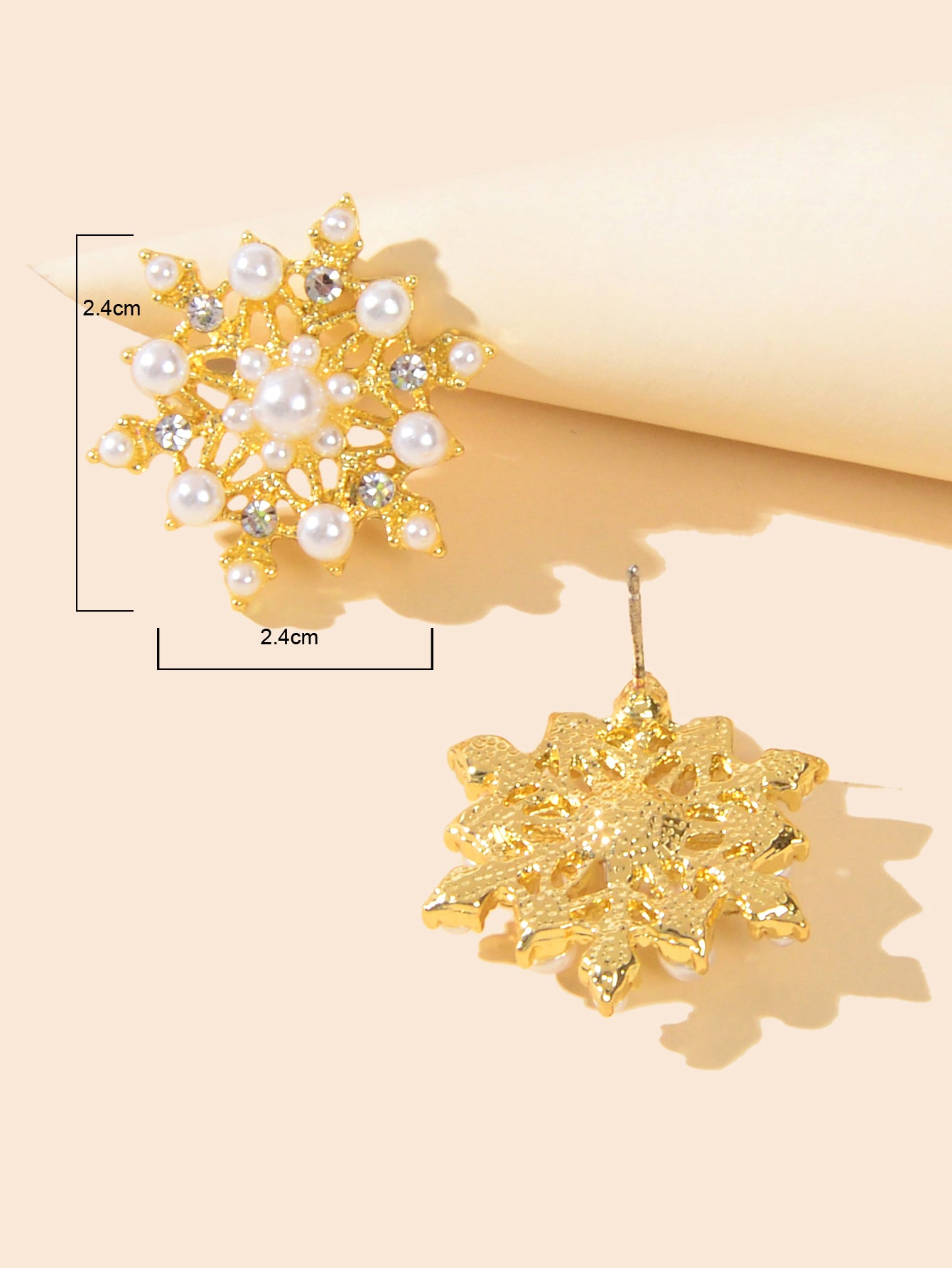 Pearl Rhinestone Gold Snowflake Stud Earrings Women Christmas Party Decoration