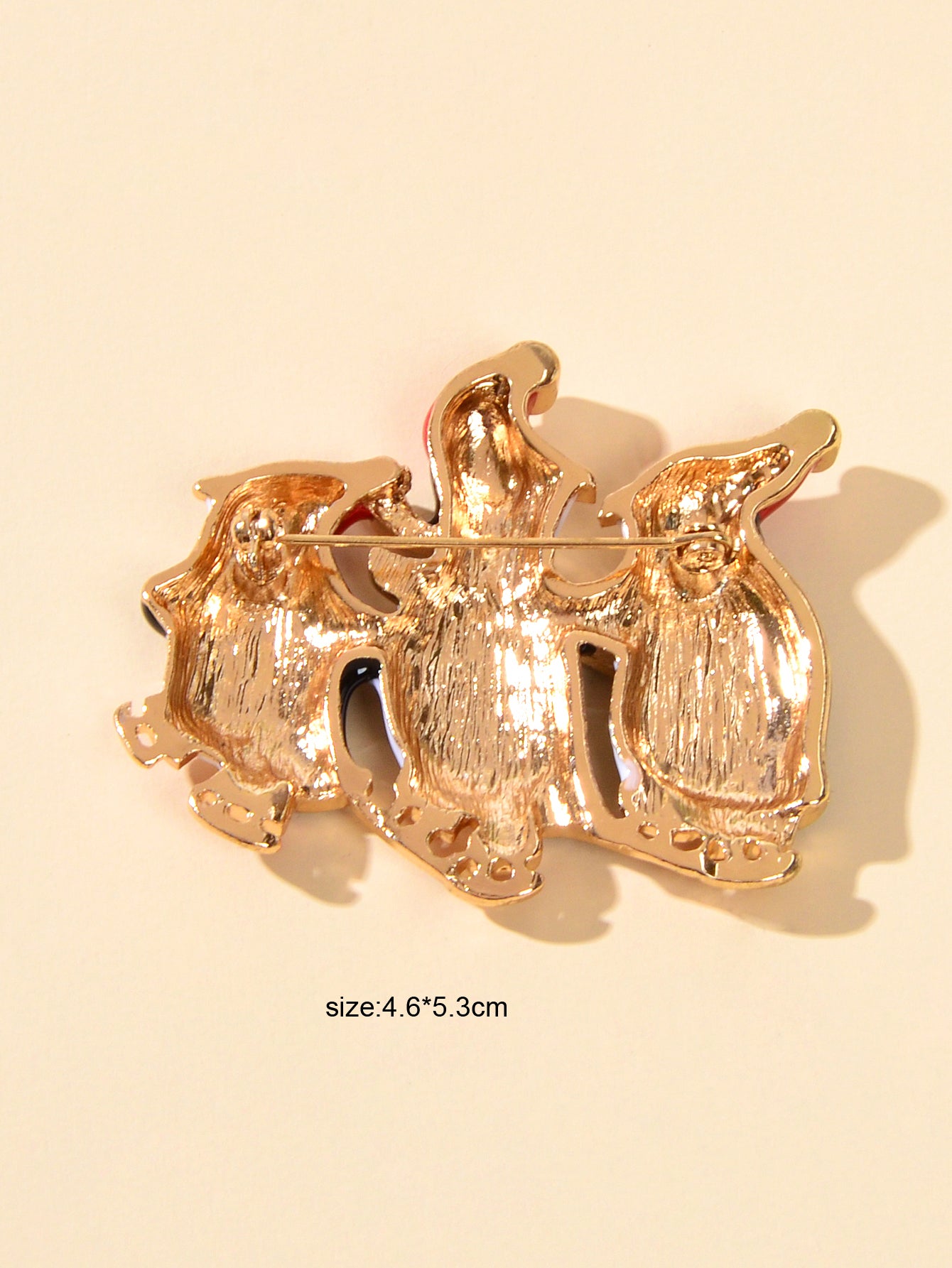 Cartoon Enamel Lovely Three Penguins Skate Brooch Pin Badge Christmas Jewellery