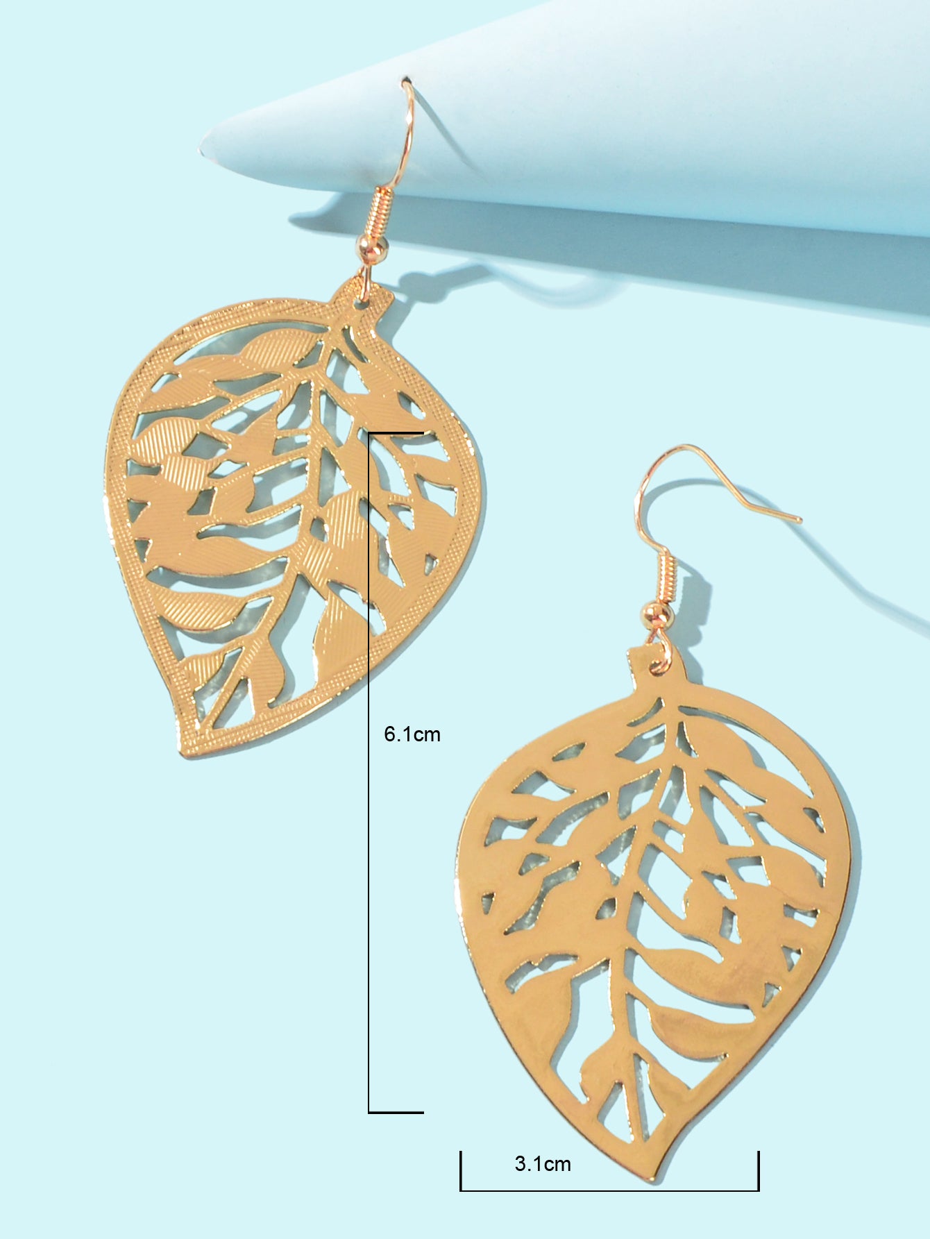 Ladies Jewellery Hollow Gold Metal Leaf Dangle Chunky Earrings for Women Party
