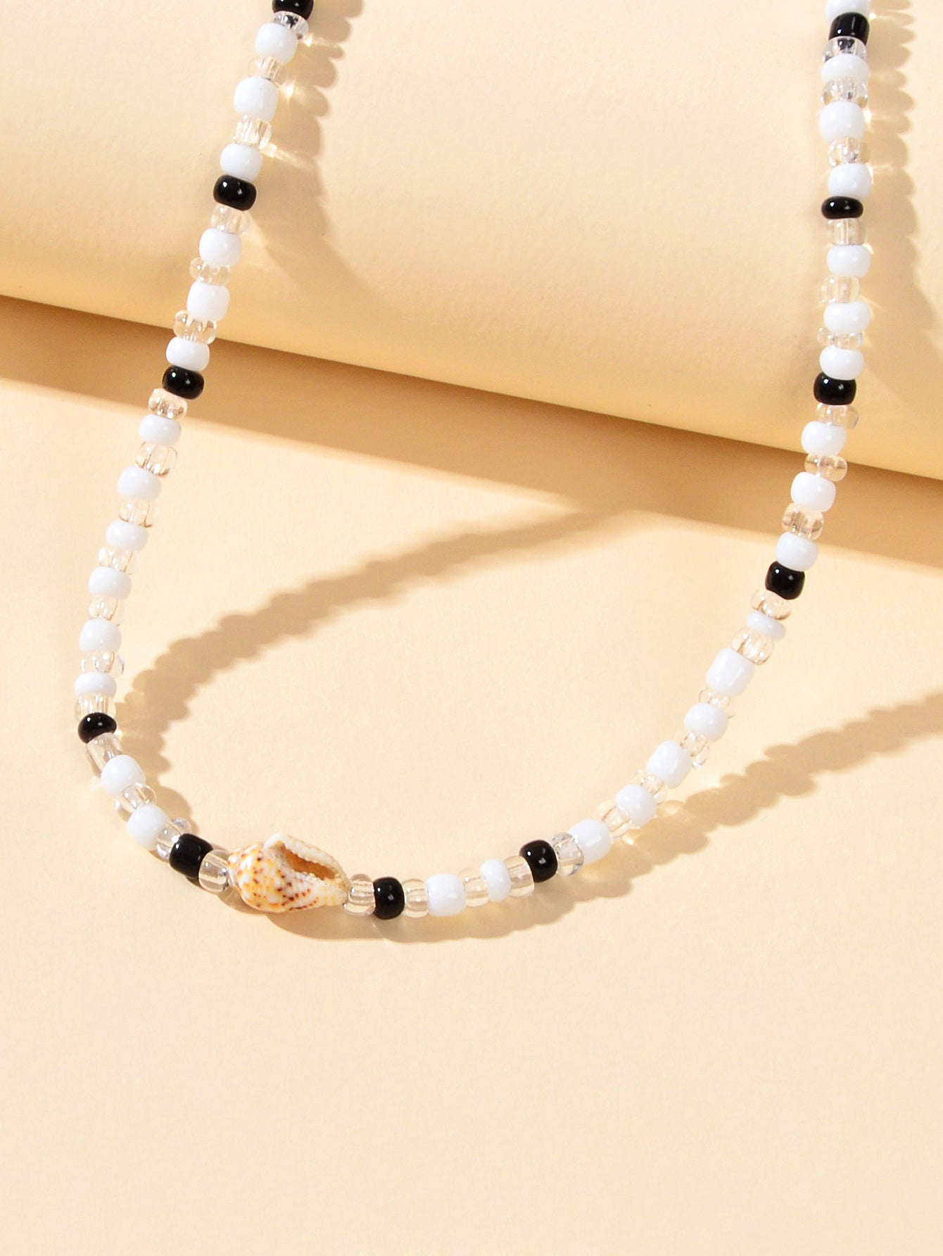 Feelontop Handmade Elegant Boho Seed Beads White Shell Necklace Choker Collar