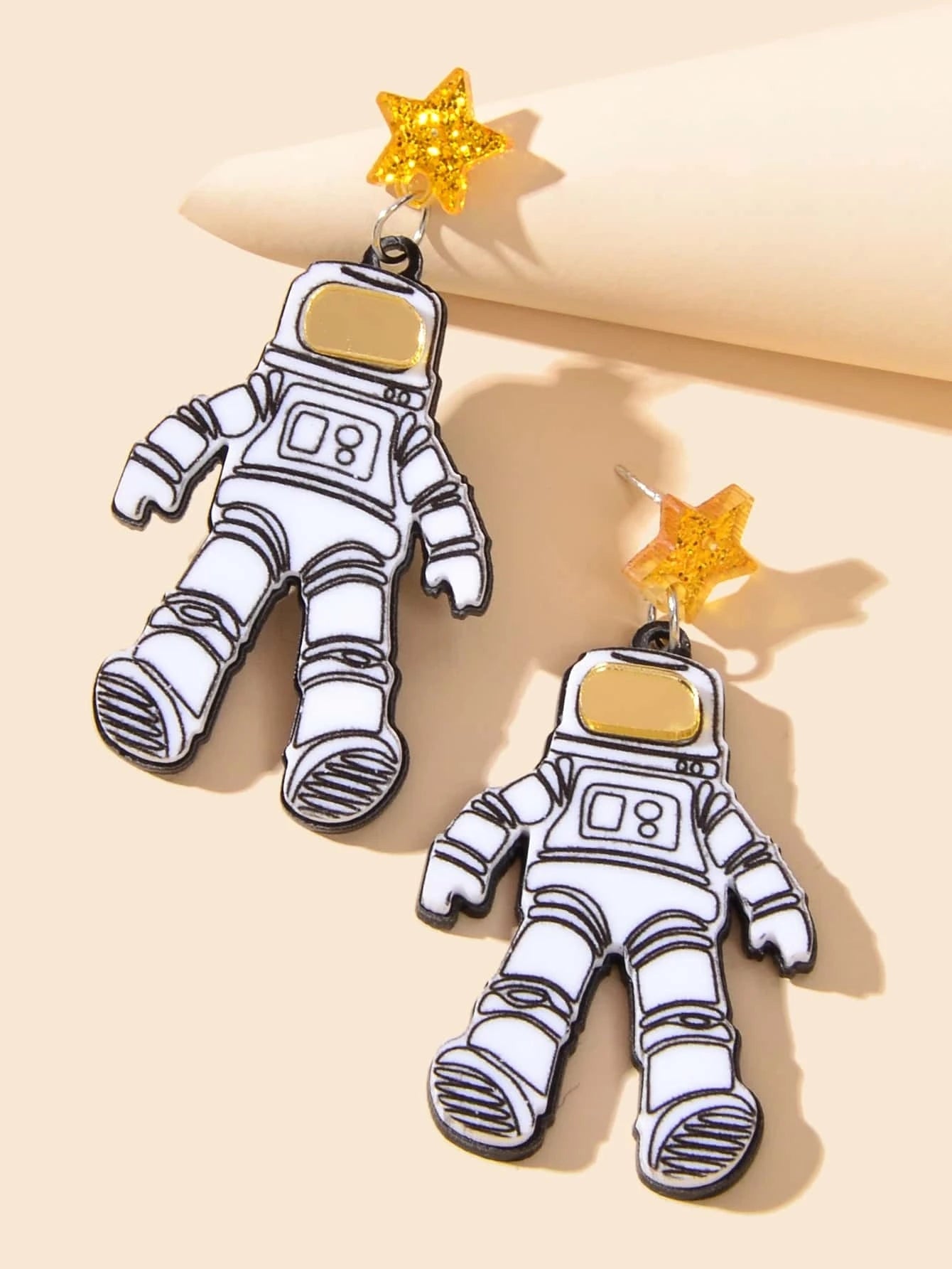 Creative Personality Accessories Resin Star Astronaut Statement Dangle Earrings