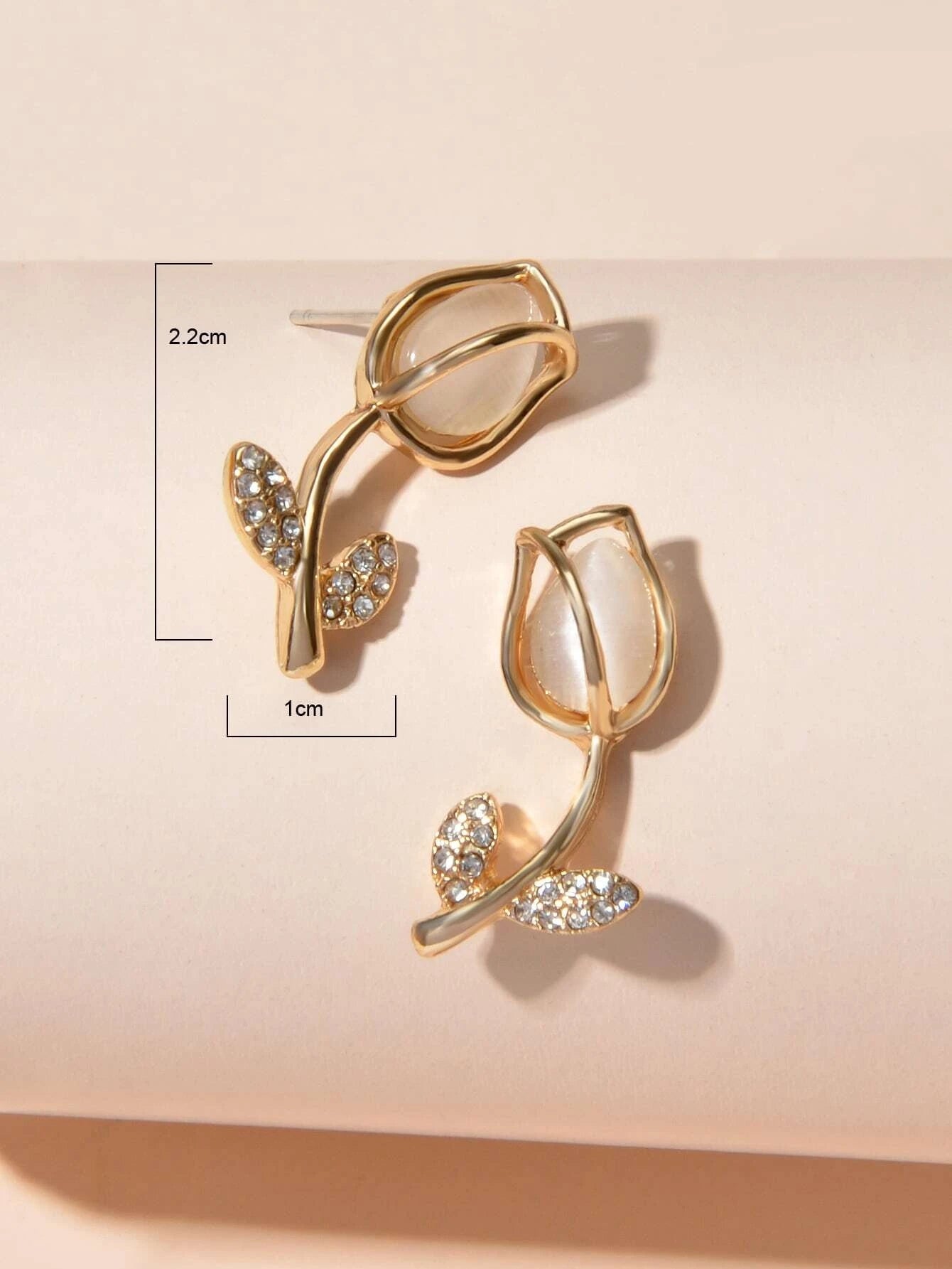 Gold Tone Fancy Gorgeous Crystal Stud Lovely Floral Earrings Party Gift Jewelry