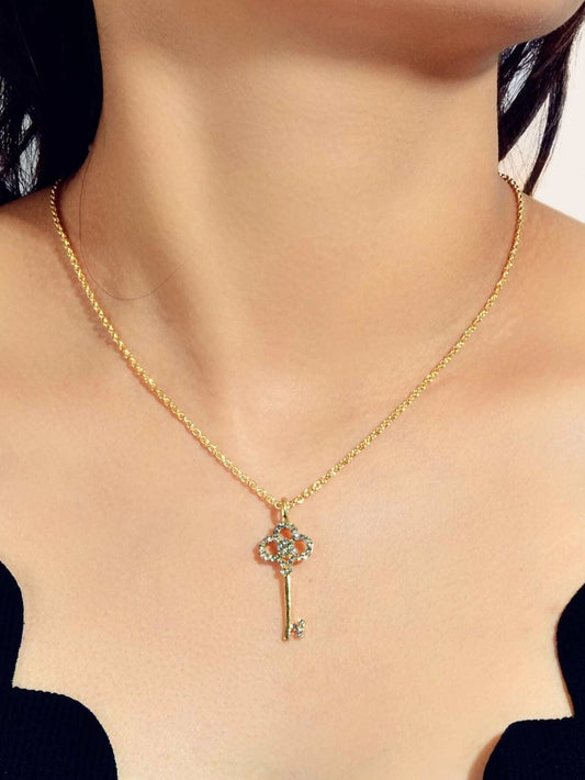 AU Local Rhinestone Flower Key Charm Necklace Stunning Simulated Diamond Jewelry
