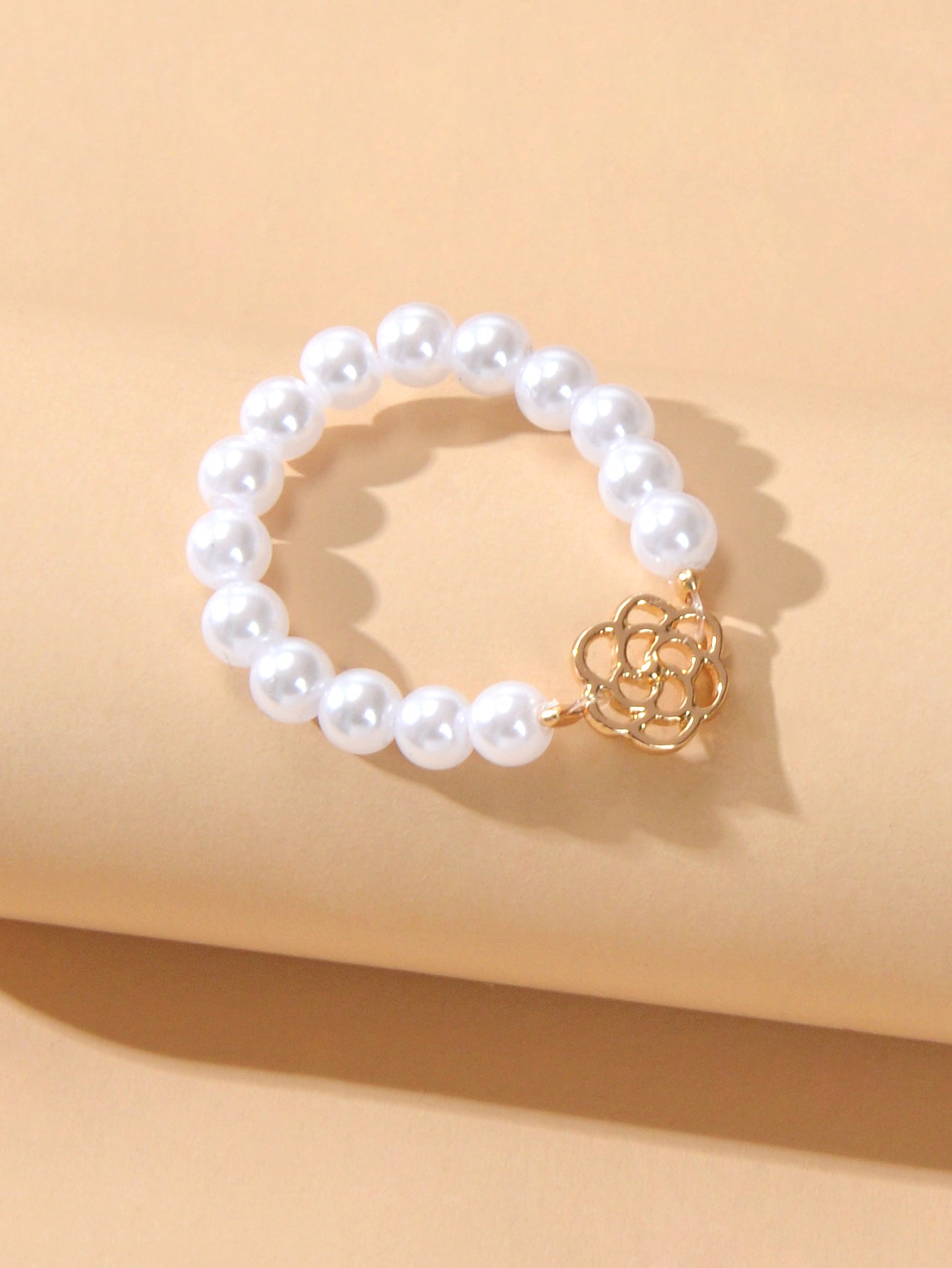 Perfect Elastic Pearl Gold Flower Finger Ring Wedding Engagement Gift Jewellery