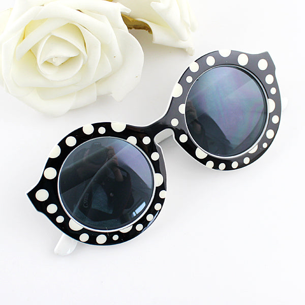 Chic White Accent Black Frame Sunglasses Trendy Sunnies Gift