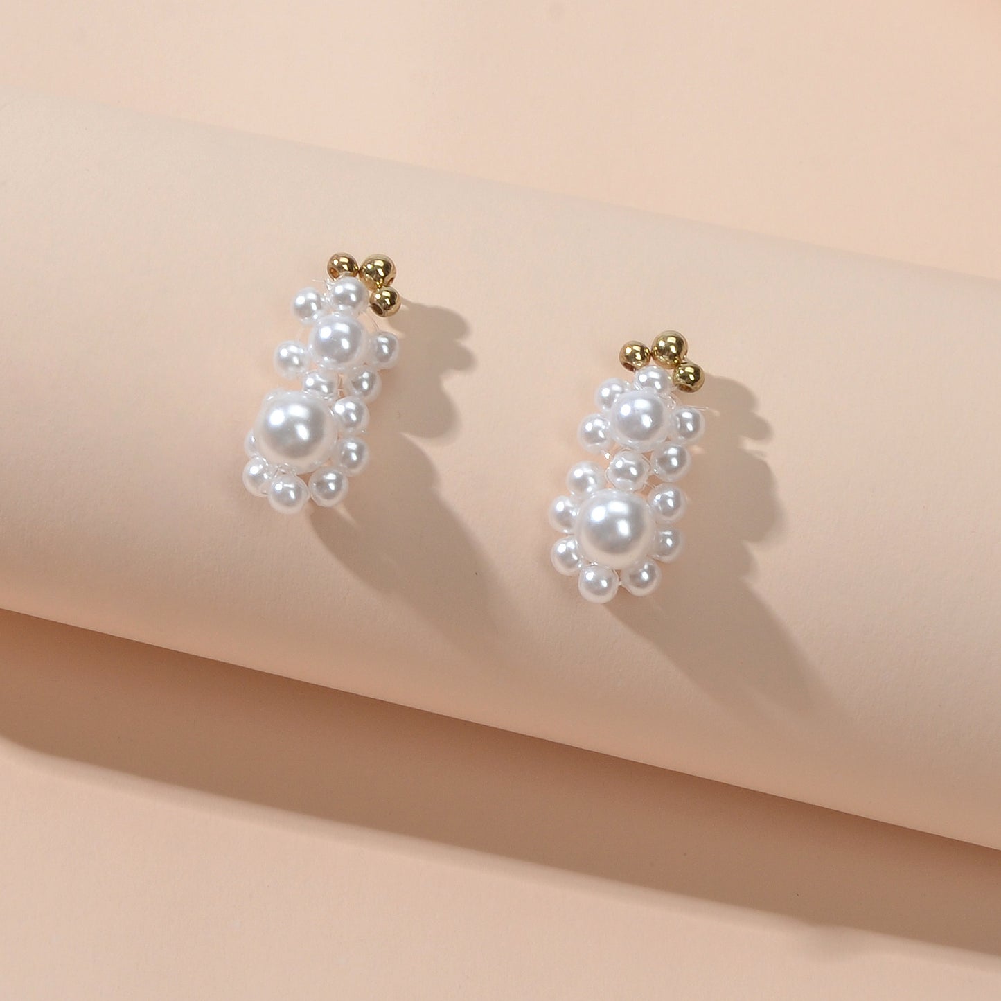 Retro Handmade Braided Pearl Beads Flower Stud Pierced Earring for Wedding Party