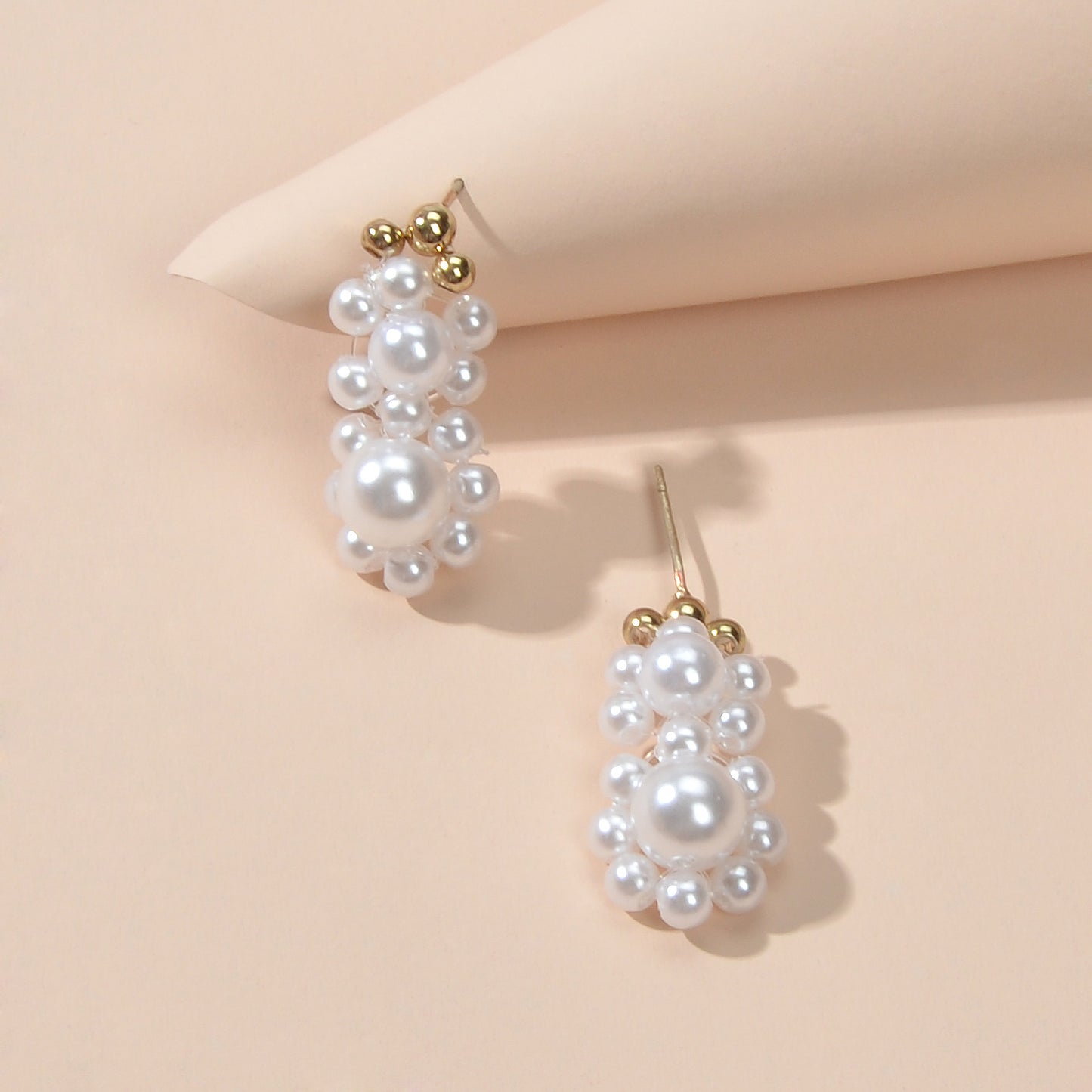 Retro Handmade Braided Pearl Beads Flower Stud Pierced Earring for Wedding Party