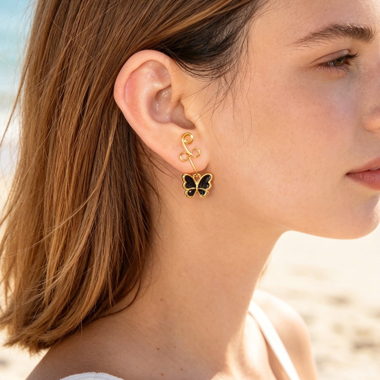 2pcs Vintage Butterfly Ear Cuffs Trendy Black Enamel Gold No Piercing Earrings