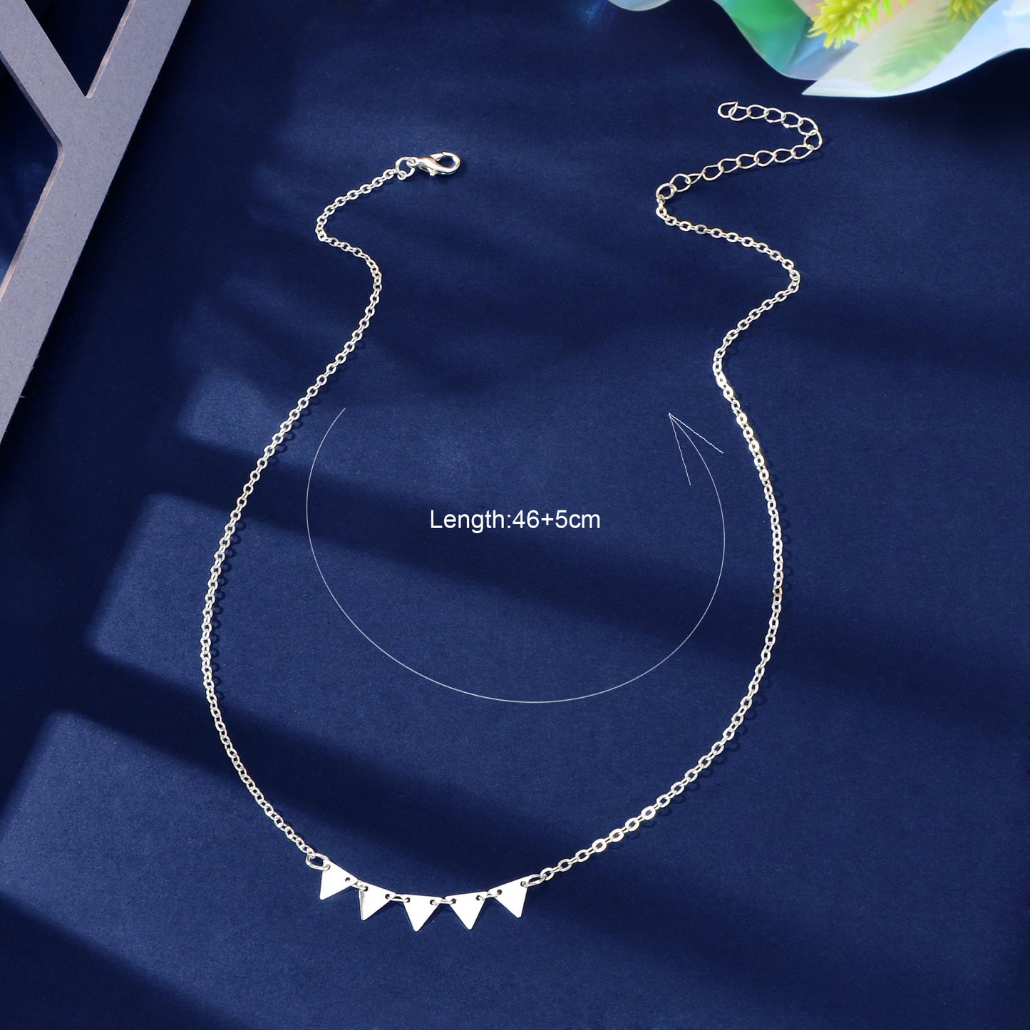 Basic Business Triangle Decor Silvery Chain Collar Necklace Party Daily Officework Jewelry