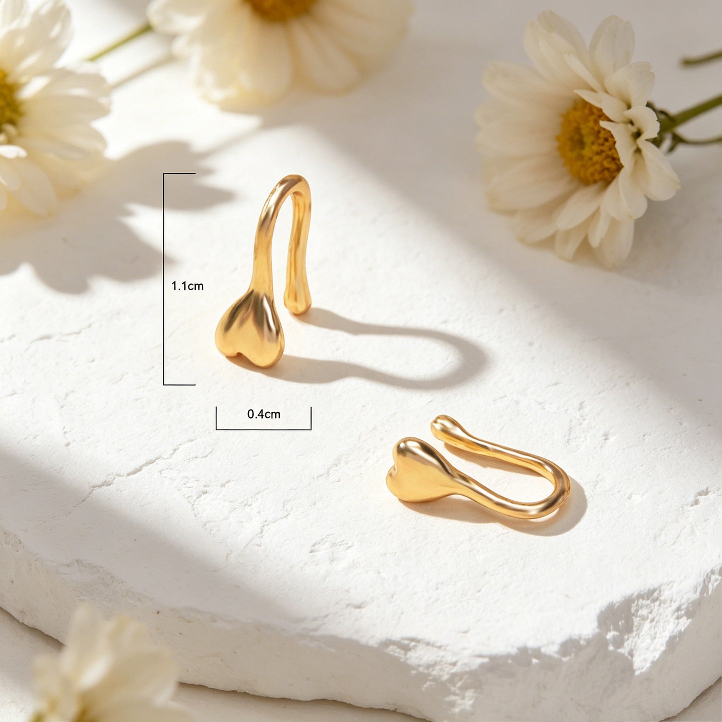 2pcs Dainty Gold Heart Ear Cuff Earrings Minimalist Cute Ear Clips Gift Jewelry
