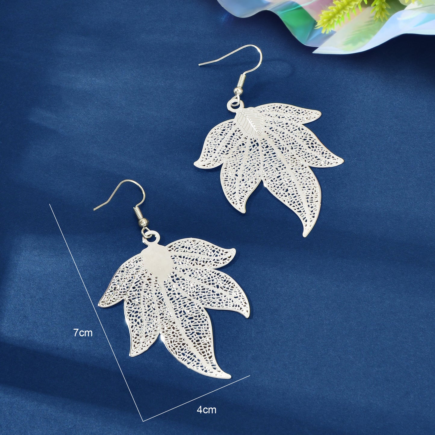 Stylish Silvery Metal Hollow Leaf Dangle Earrings Women Party Daily Summer Beach Holiday Jewelry Accessories