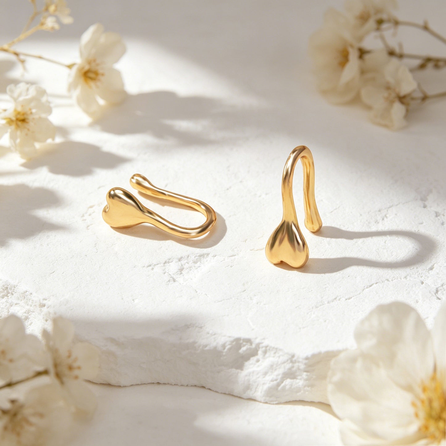 2pcs Dainty Gold Heart Ear Cuff Earrings Minimalist Cute Ear Clips Gift Jewelry