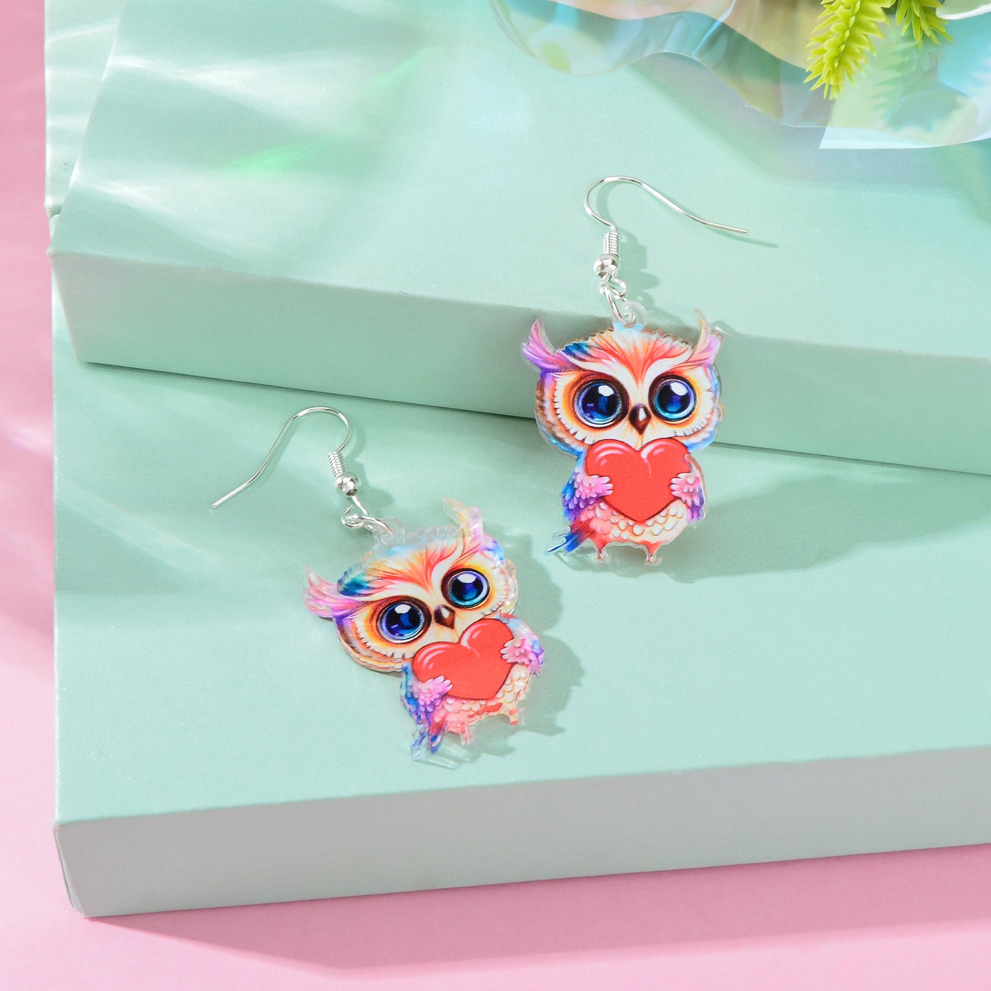 Lovely Animal Colorful Acrylic Heart Owl Dangle Earrings for Women Party Holiday Jewelry