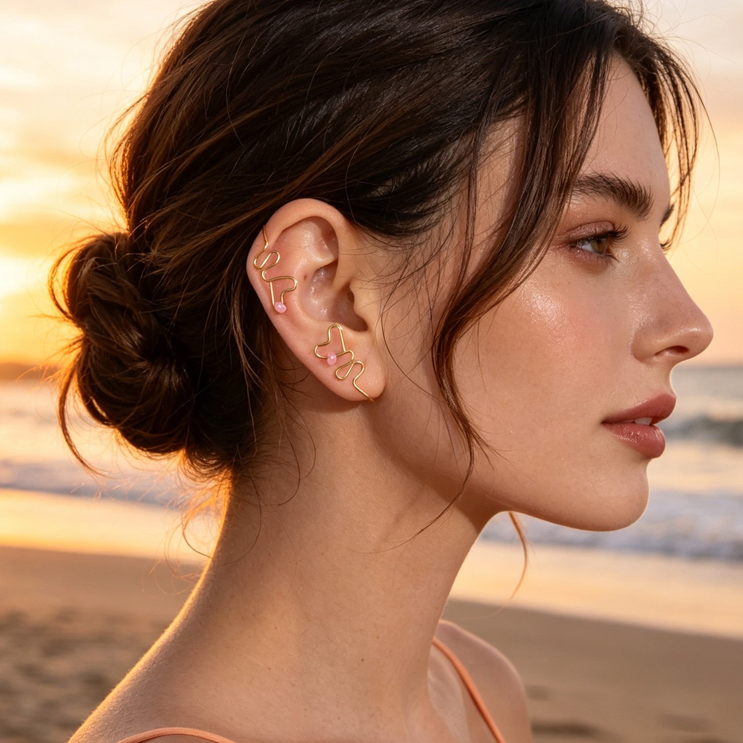 2pcs Delicate Gold Wavy Heart Ear Cuff Pink Bead Non-Pierced Cartilage Ear Clip