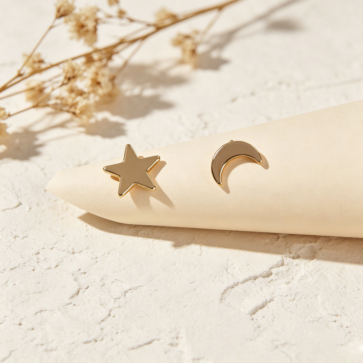 Minimalist Jewellery Star Moon Cute Asymmetric Stud Earrings Stunning Accessory