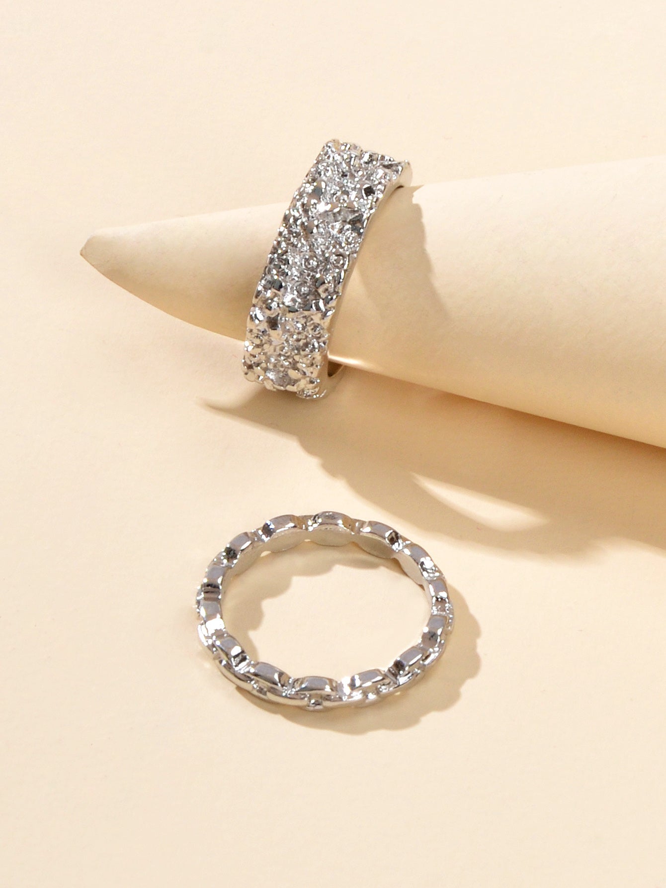 Trendy Jewellery Minimalist 2 pcs Gold Silver Stackable Multiple Finger Ring Set