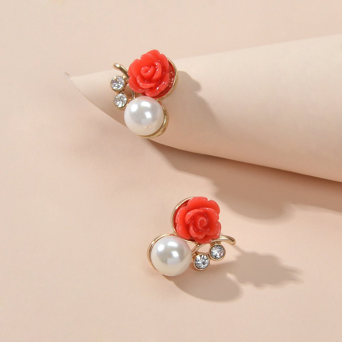 Delicate Rhinestone Pearl Red Resin Flower Stud Earrings Engagement Gift Jewelry
