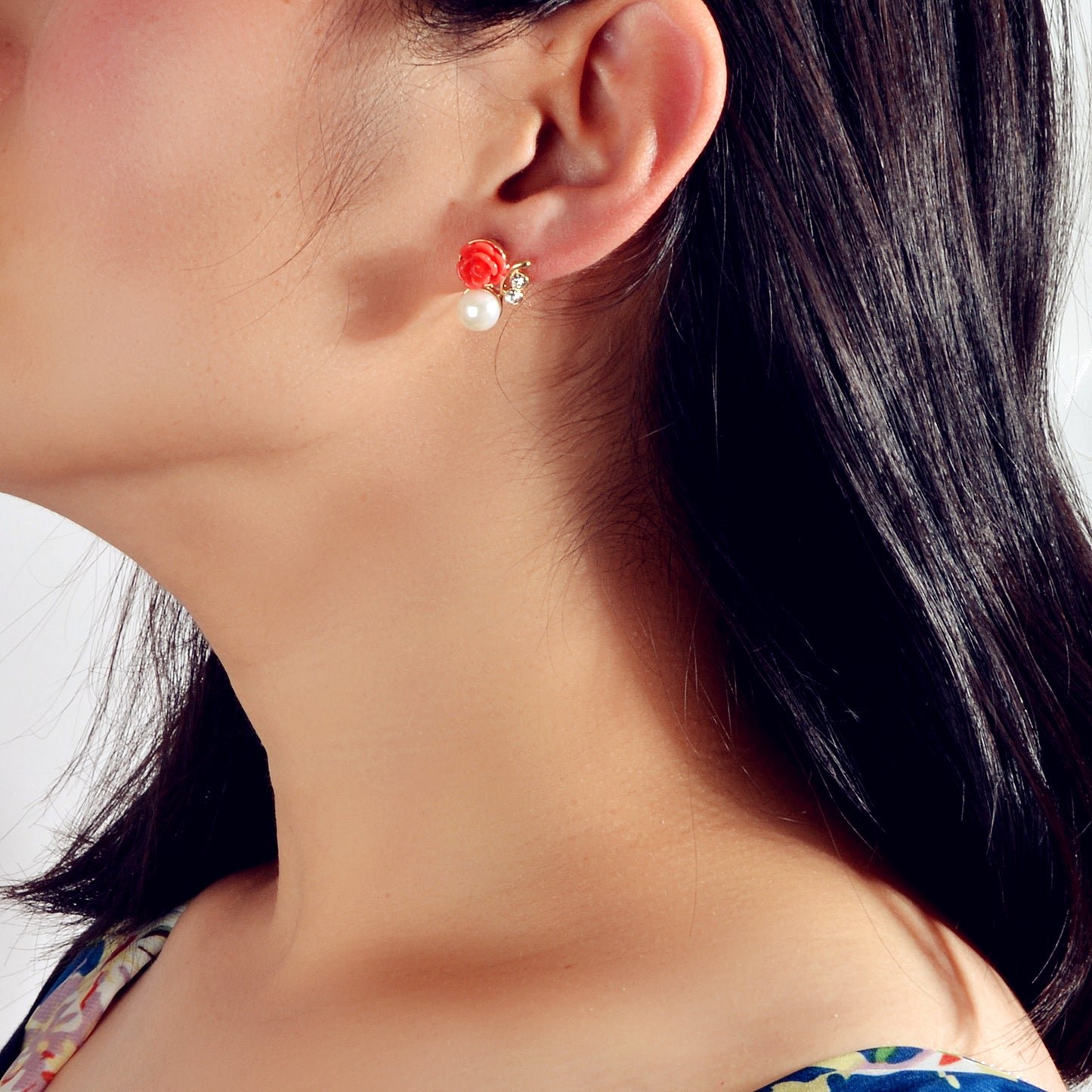 Delicate Rhinestone Pearl Red Resin Flower Stud Earrings Engagement Gift Jewelry