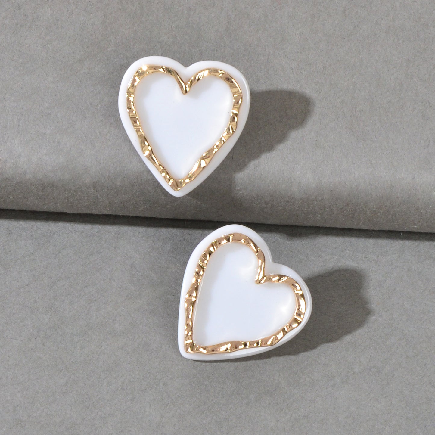 Classic White Resin Heart Stud Personality Earrings for Wife Girls Jewelry Gift