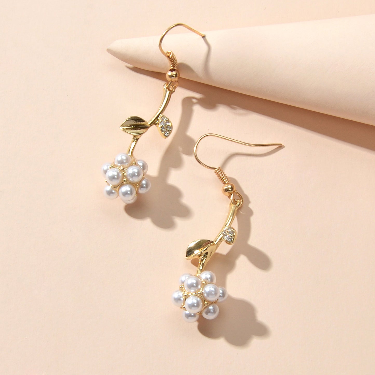 Wedding Designer Rhinestone Pearl Flower Ball Gold Pendant Earrings for Women