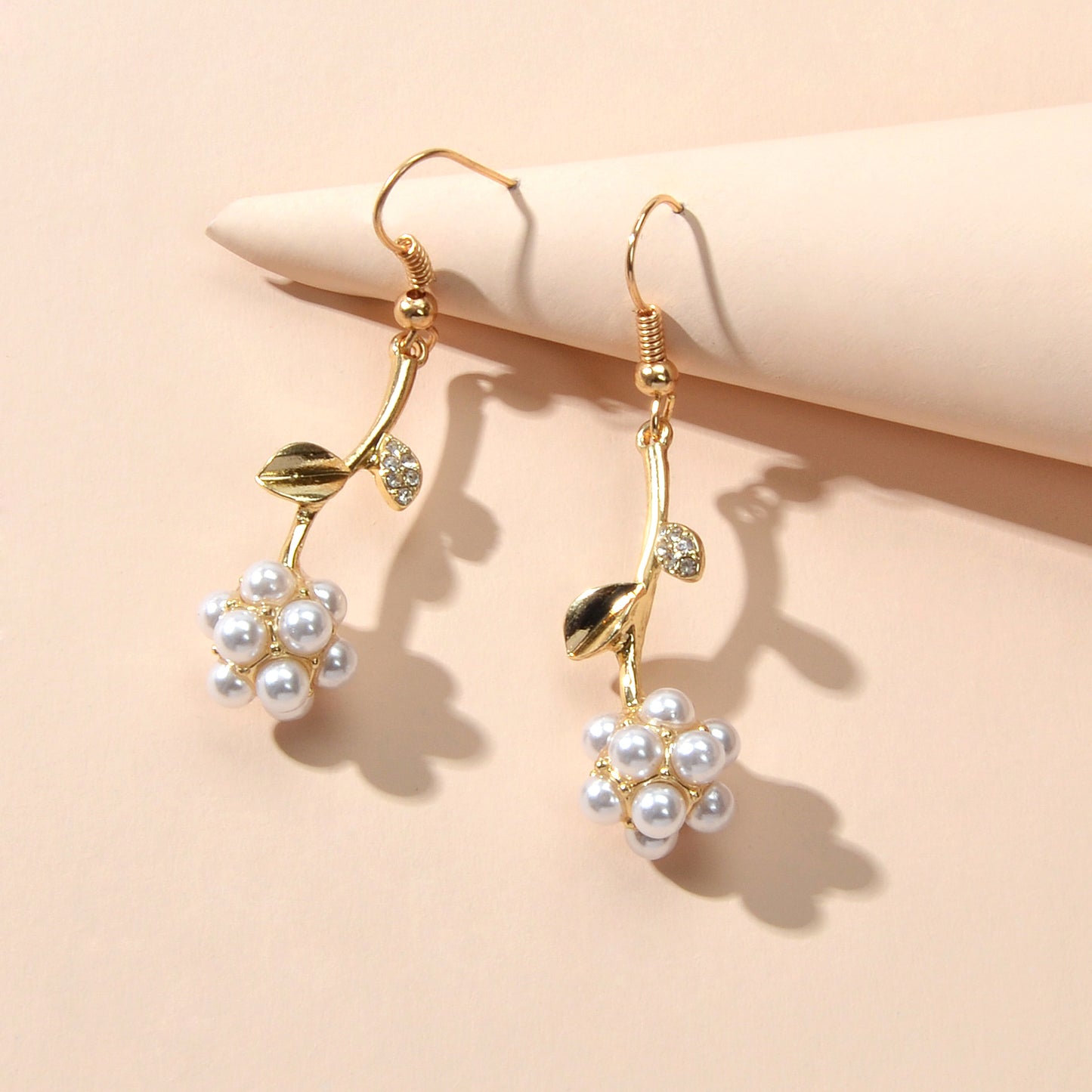 Wedding Designer Rhinestone Pearl Flower Ball Gold Pendant Earrings for Women