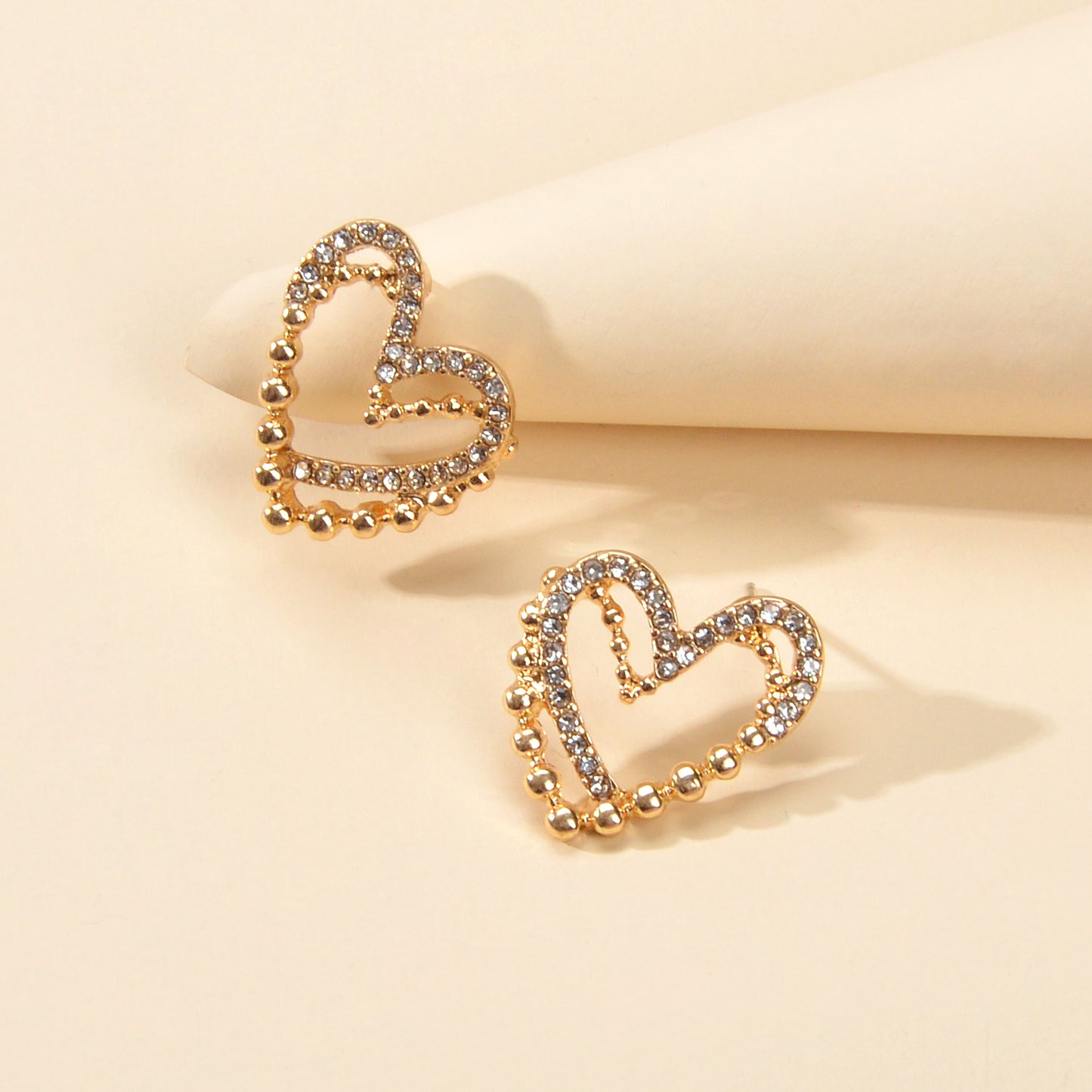 Cute Hollow Heart Stud Rhinestone Earrings Hypoallergenic Pierced Ear Jewellery
